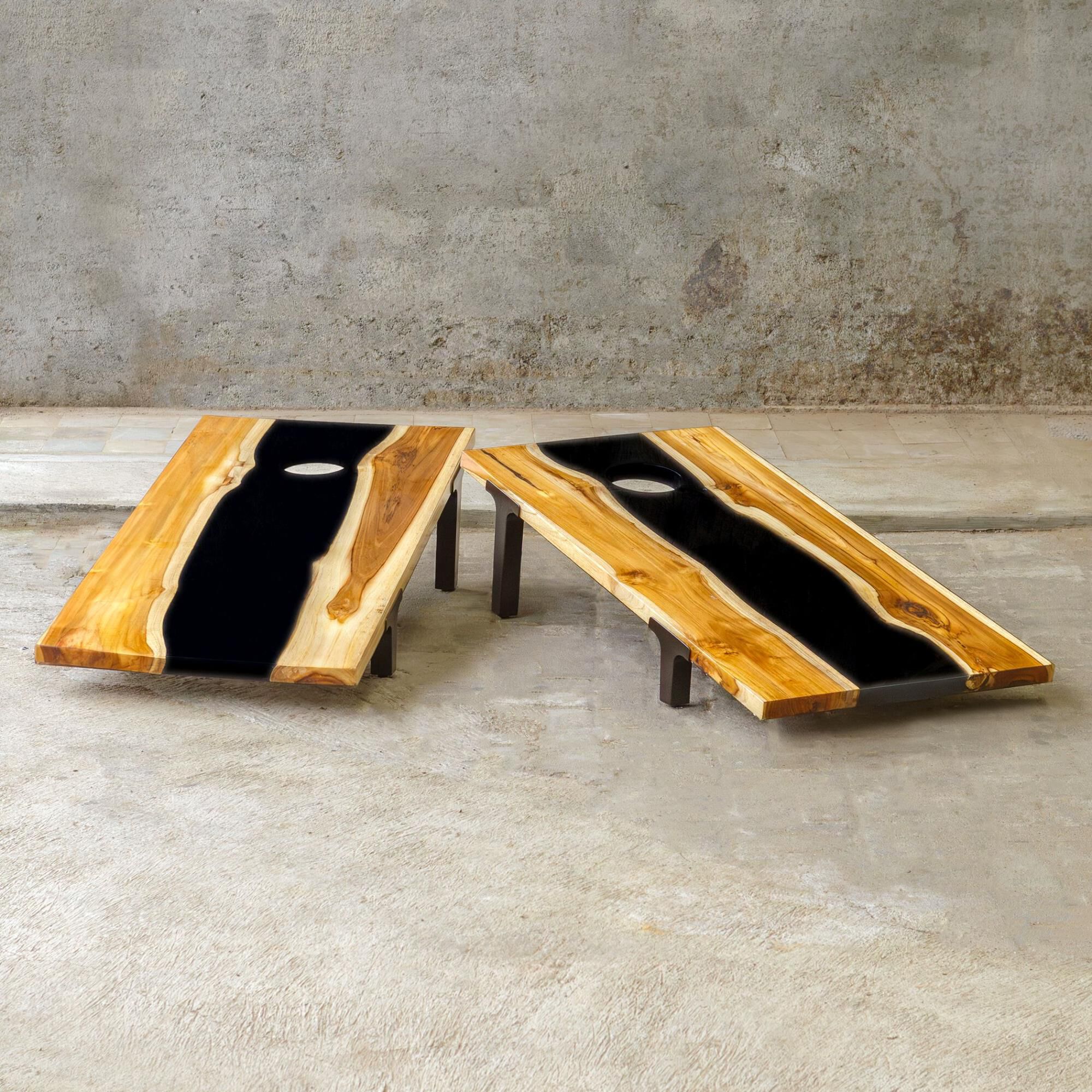 Shown in Black and Woodtone finish