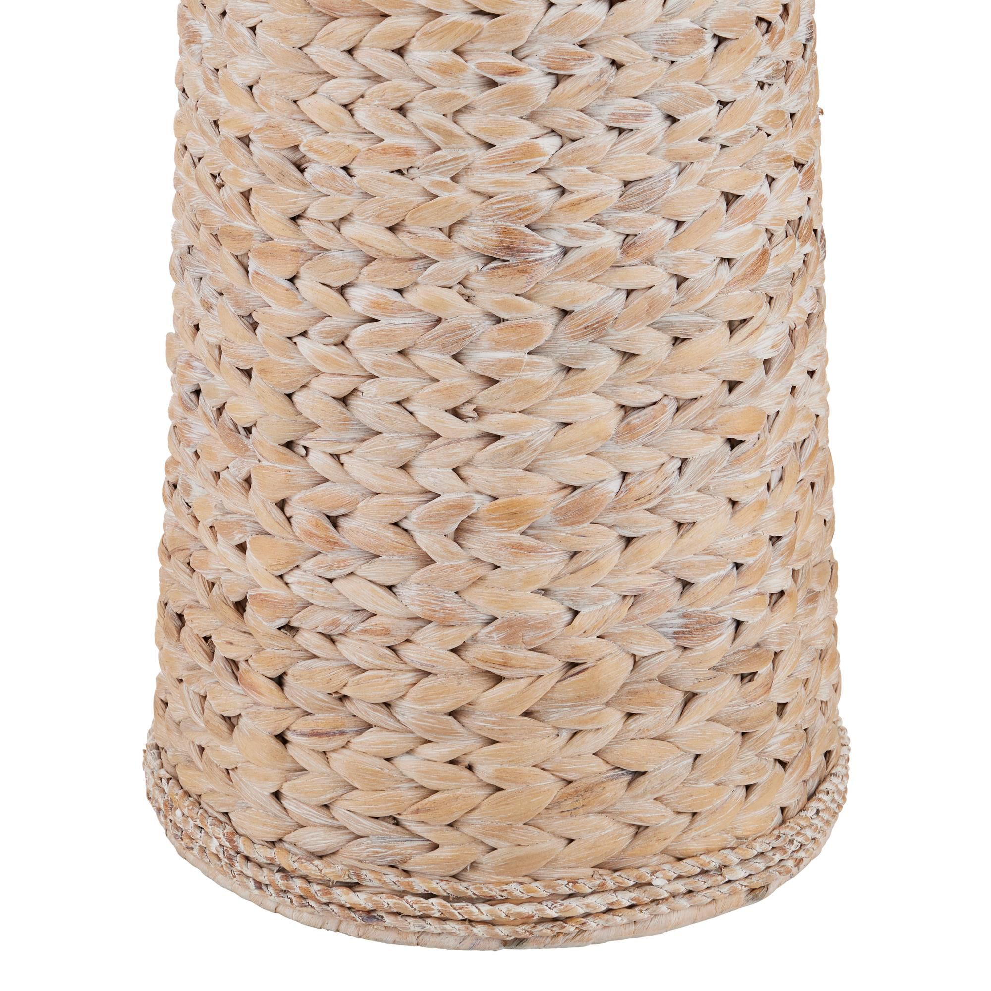 Shown in Whitewash finish and Off-White Linen shade