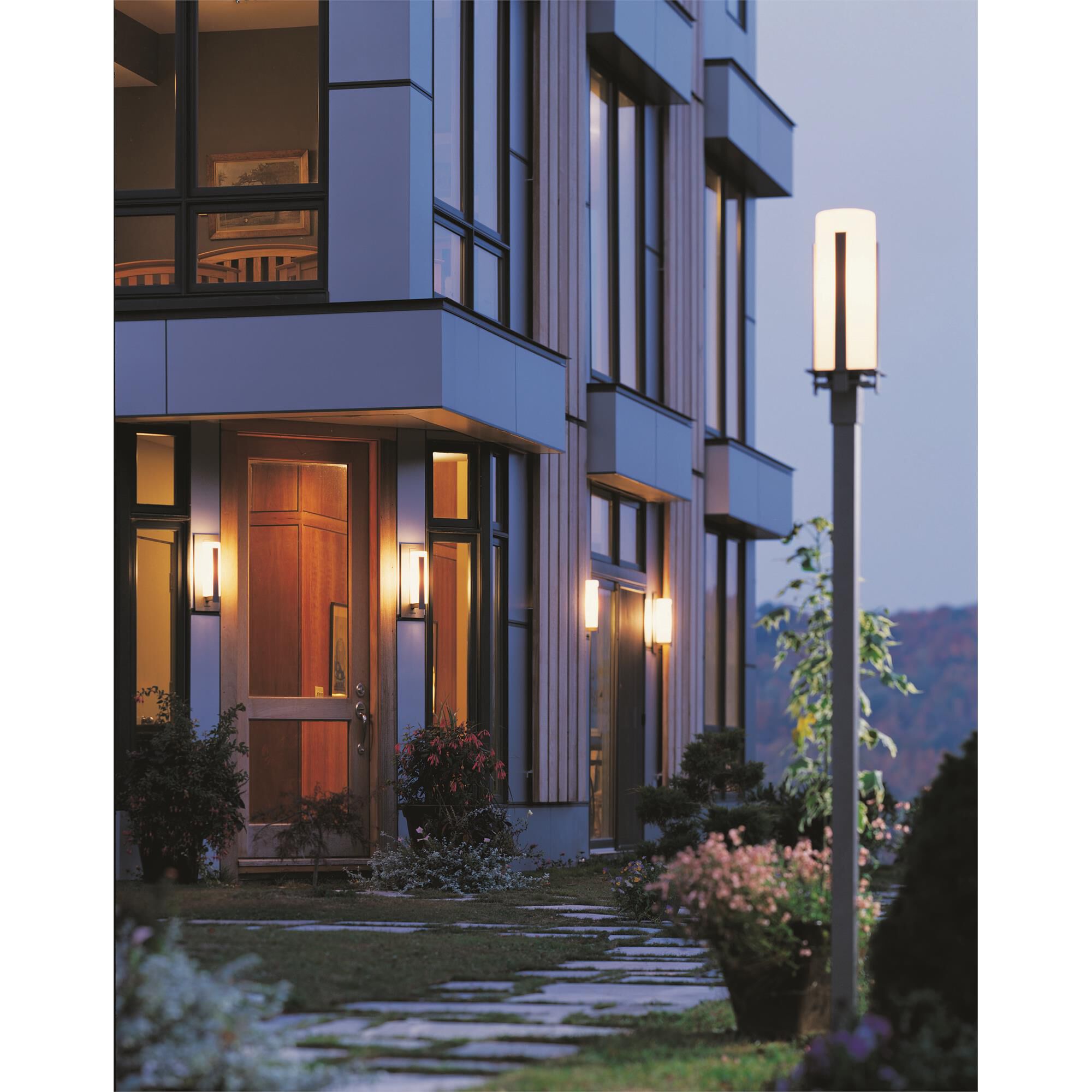 Hubbardton Forge Forged 18 Inch Tall Outdoor Wall Light
