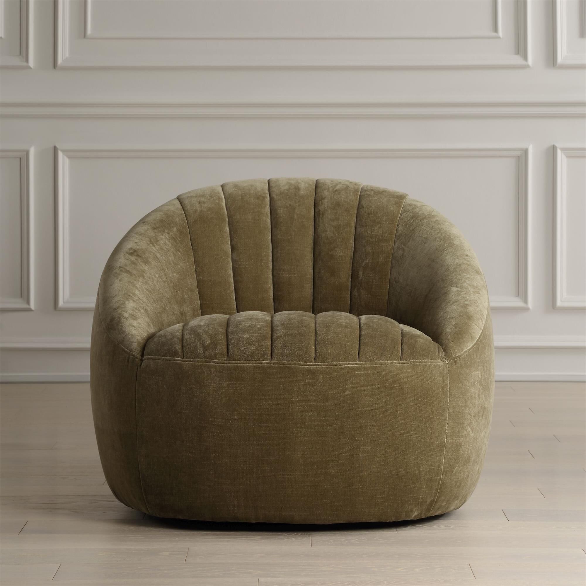Shown in Moss Green finish