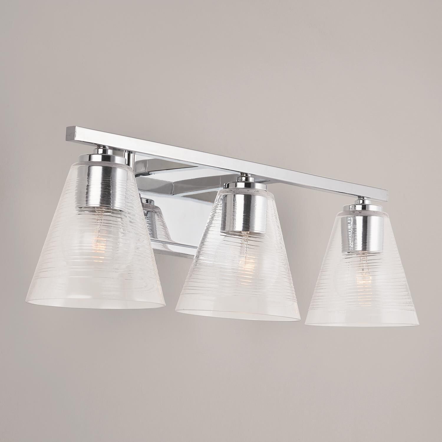 Shown in Chrome finish and Clear Embossed Spiral glass