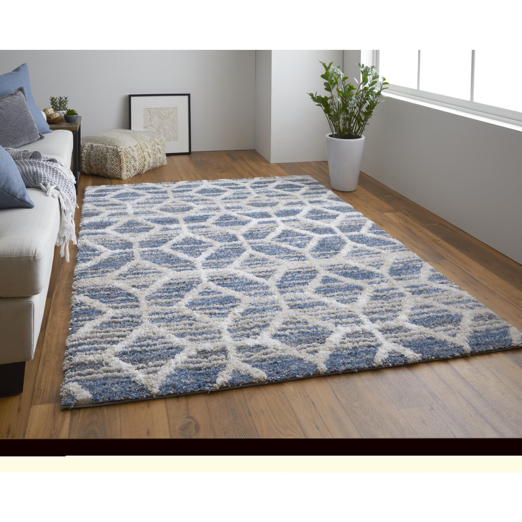 Mynka Area Rug,