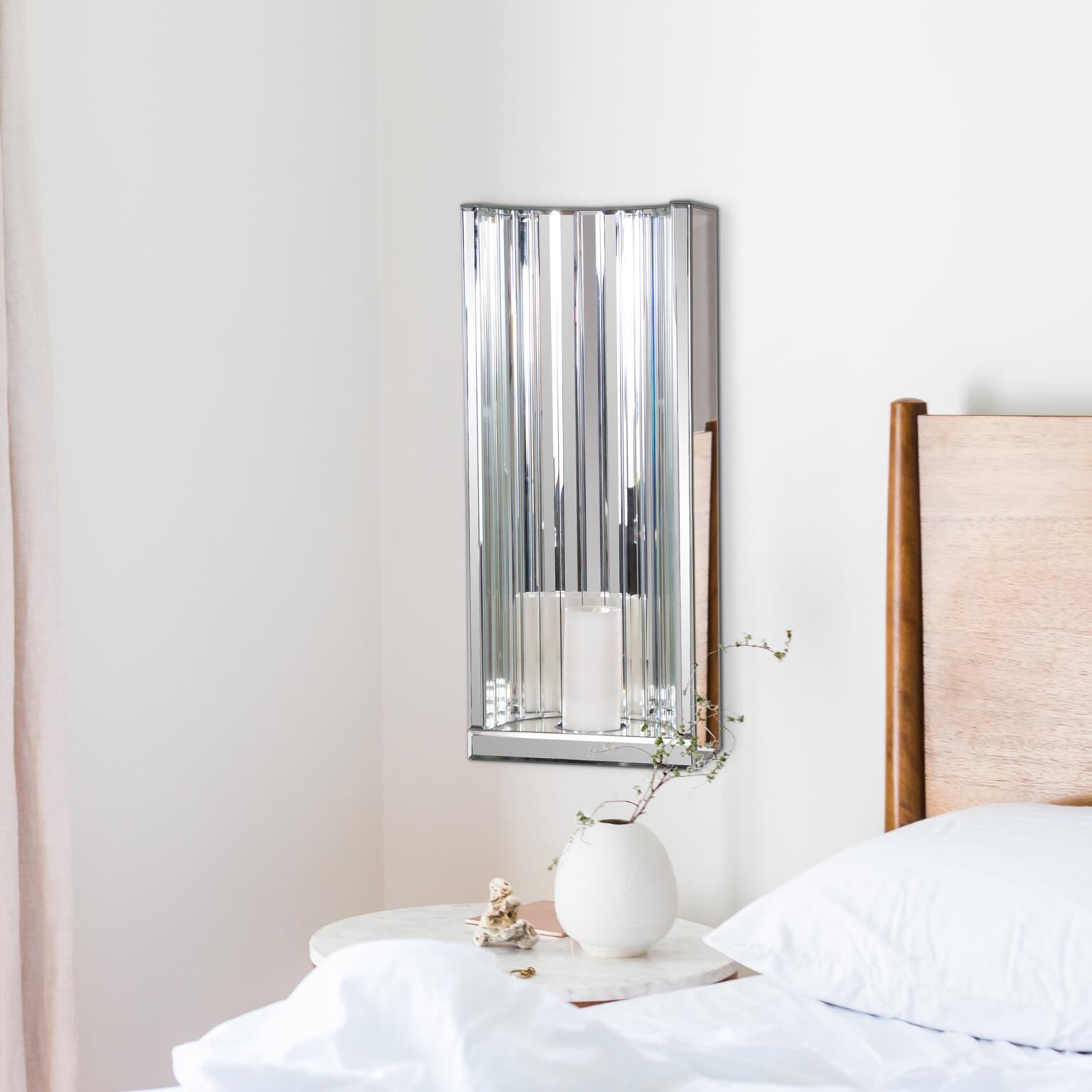 Shown in Mirrored finish