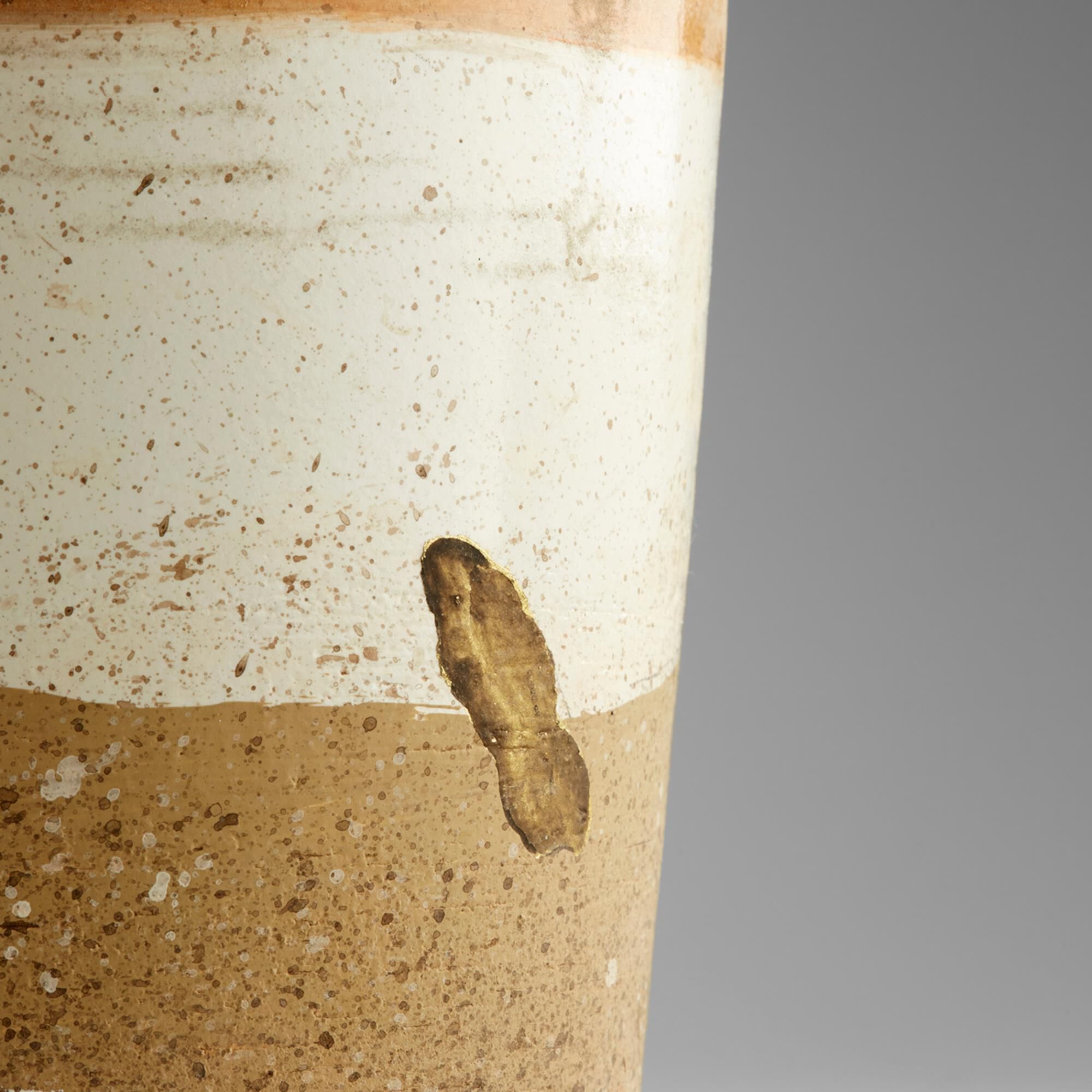 Large Kota Vase Vase-Urn by Cyan Designs