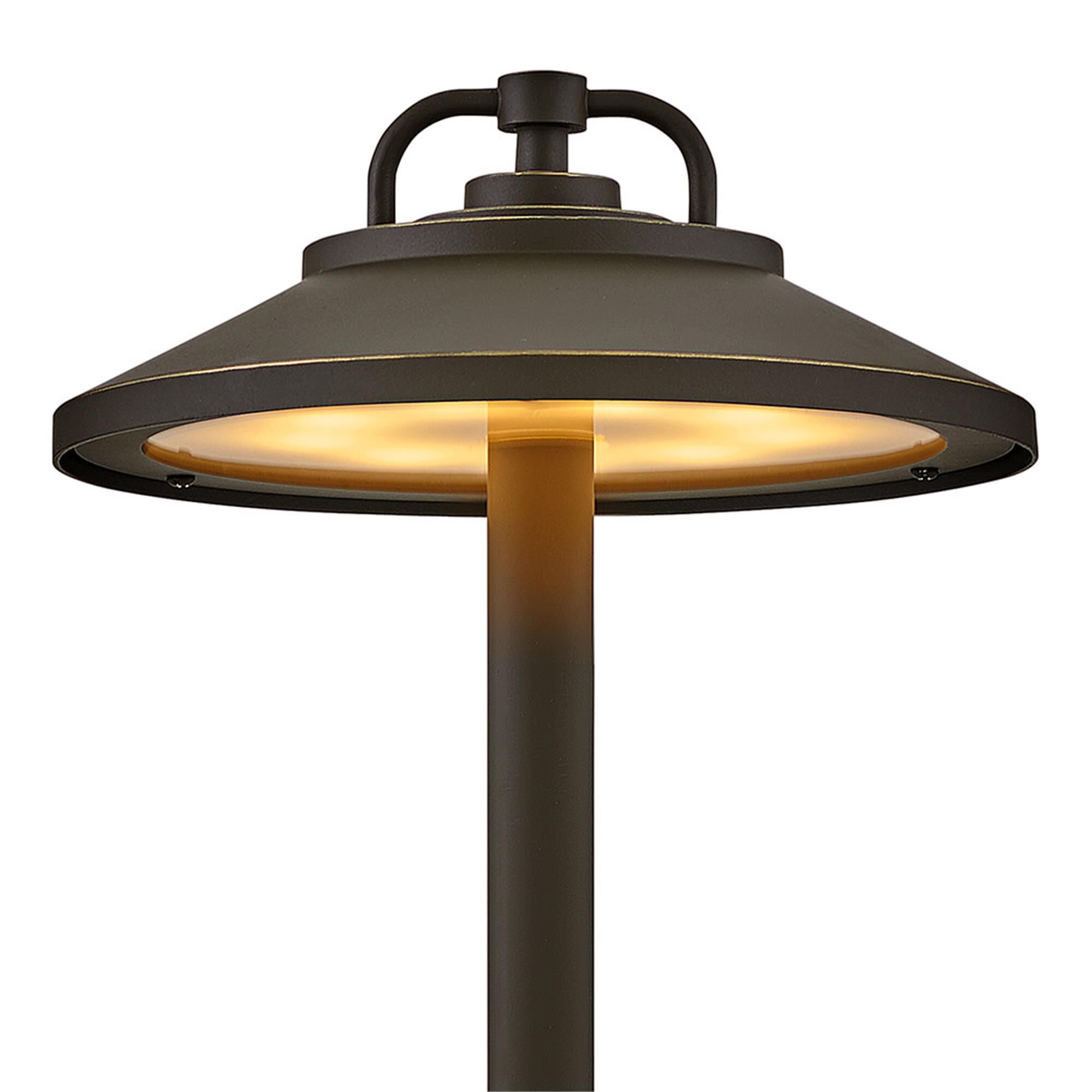 Shown in Oil Rubbed Bronze finish and Clear Lens glass