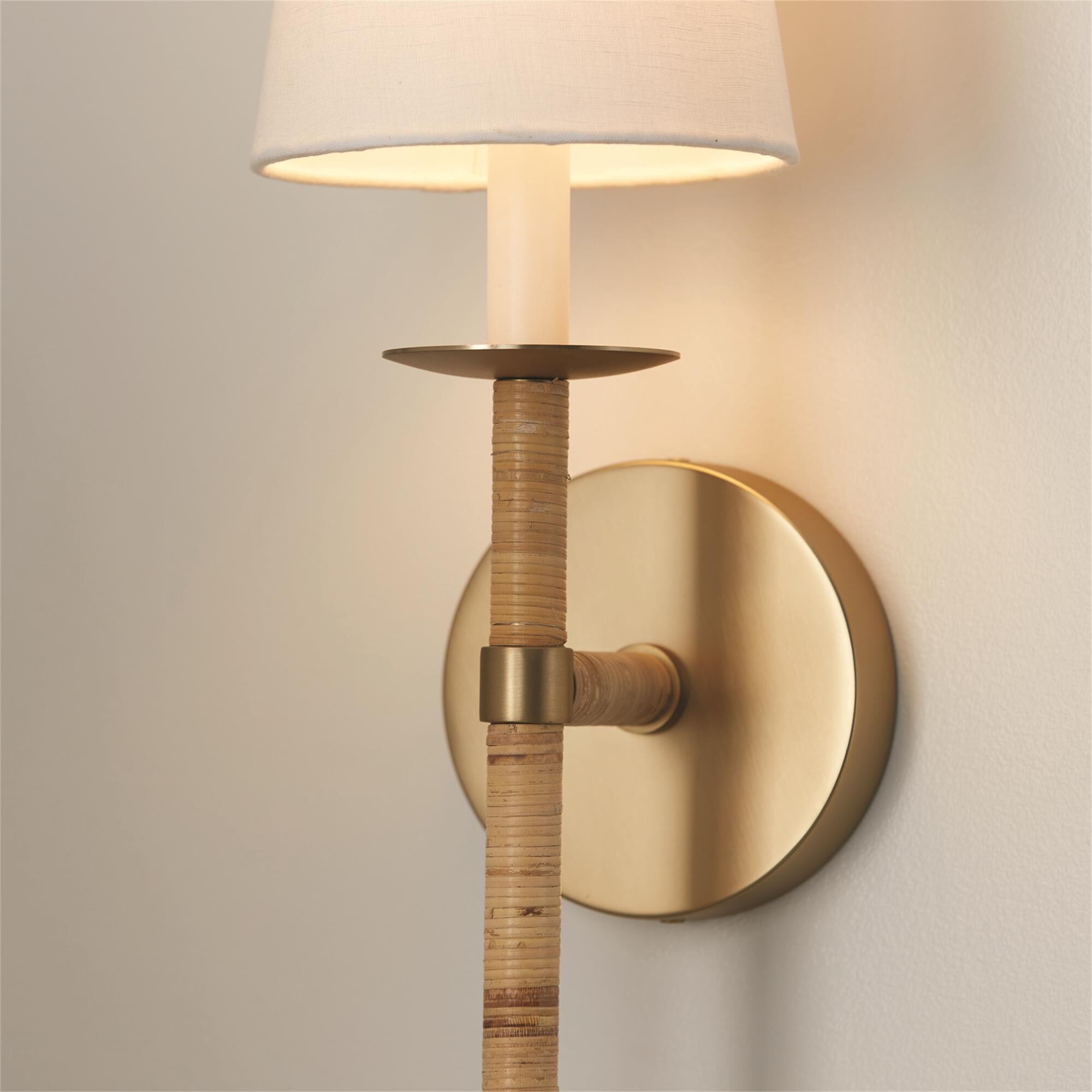 Shown in Matte Brass finish and White Fabric Stay-Straight shade