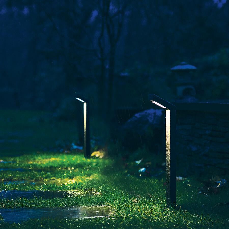 WAC Lighting Nightscaping 23 Inch Decorative Pathway Light