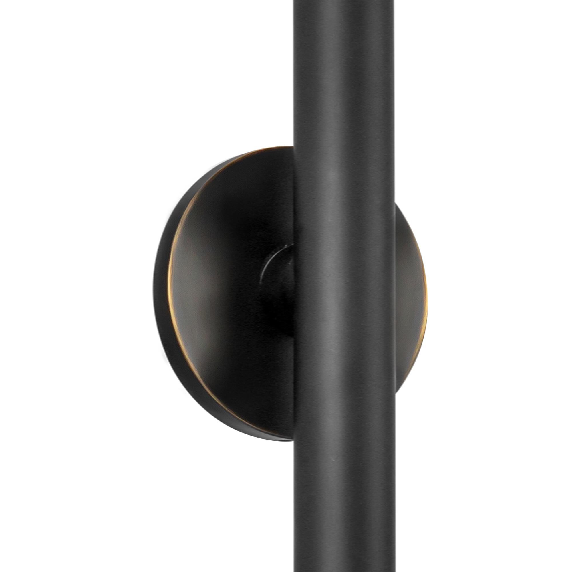 Shown in Urban Bronze finish and Aluminum Baffle shade