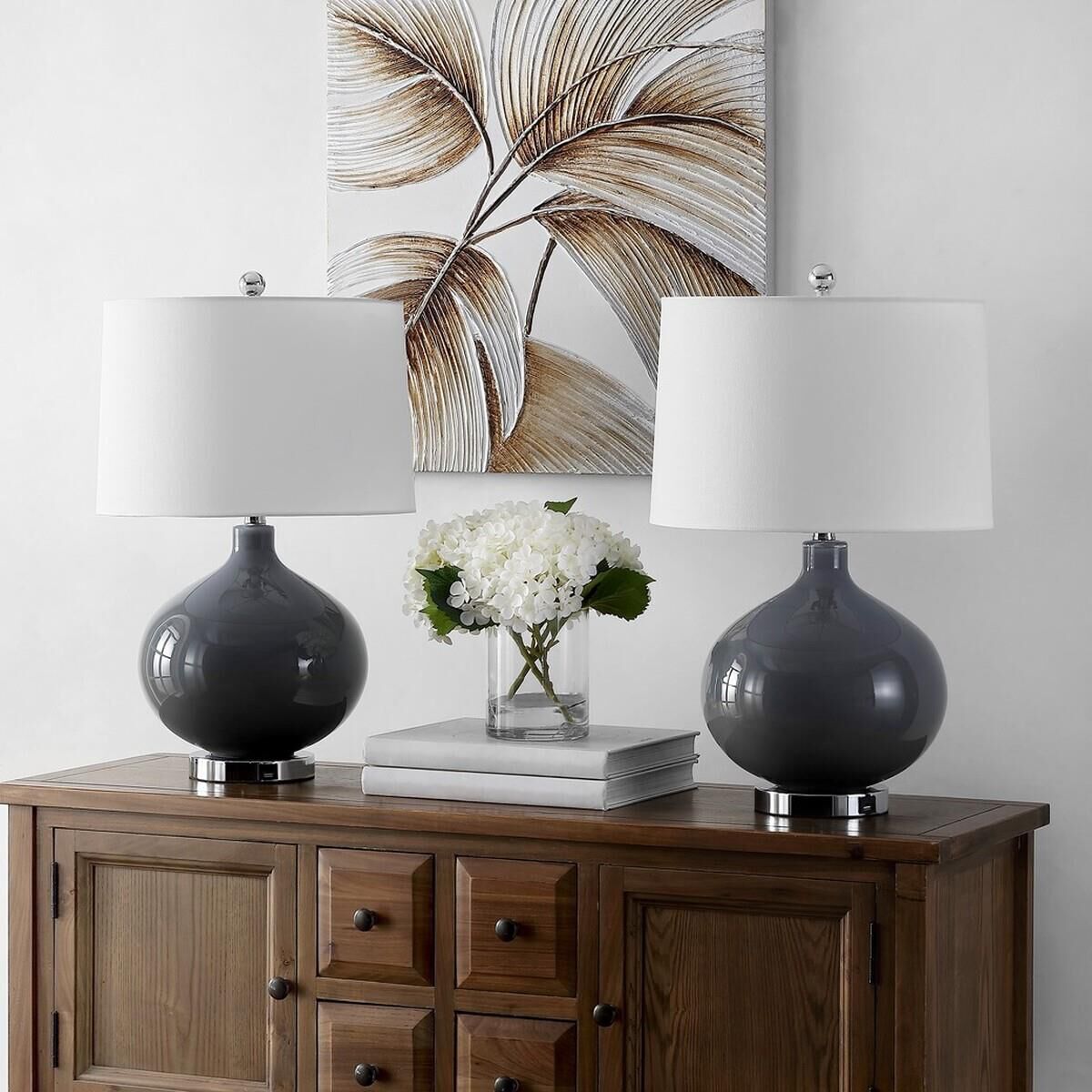 Shown in Grey finish and Cotton shade