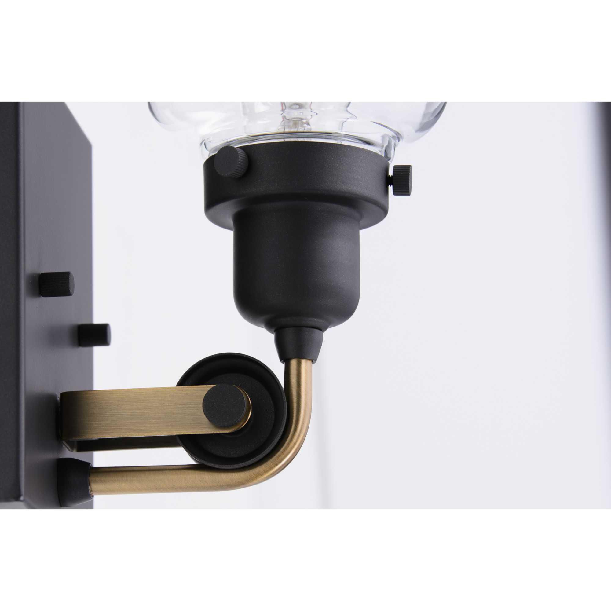 Shown in Graphite finish and Clear glass