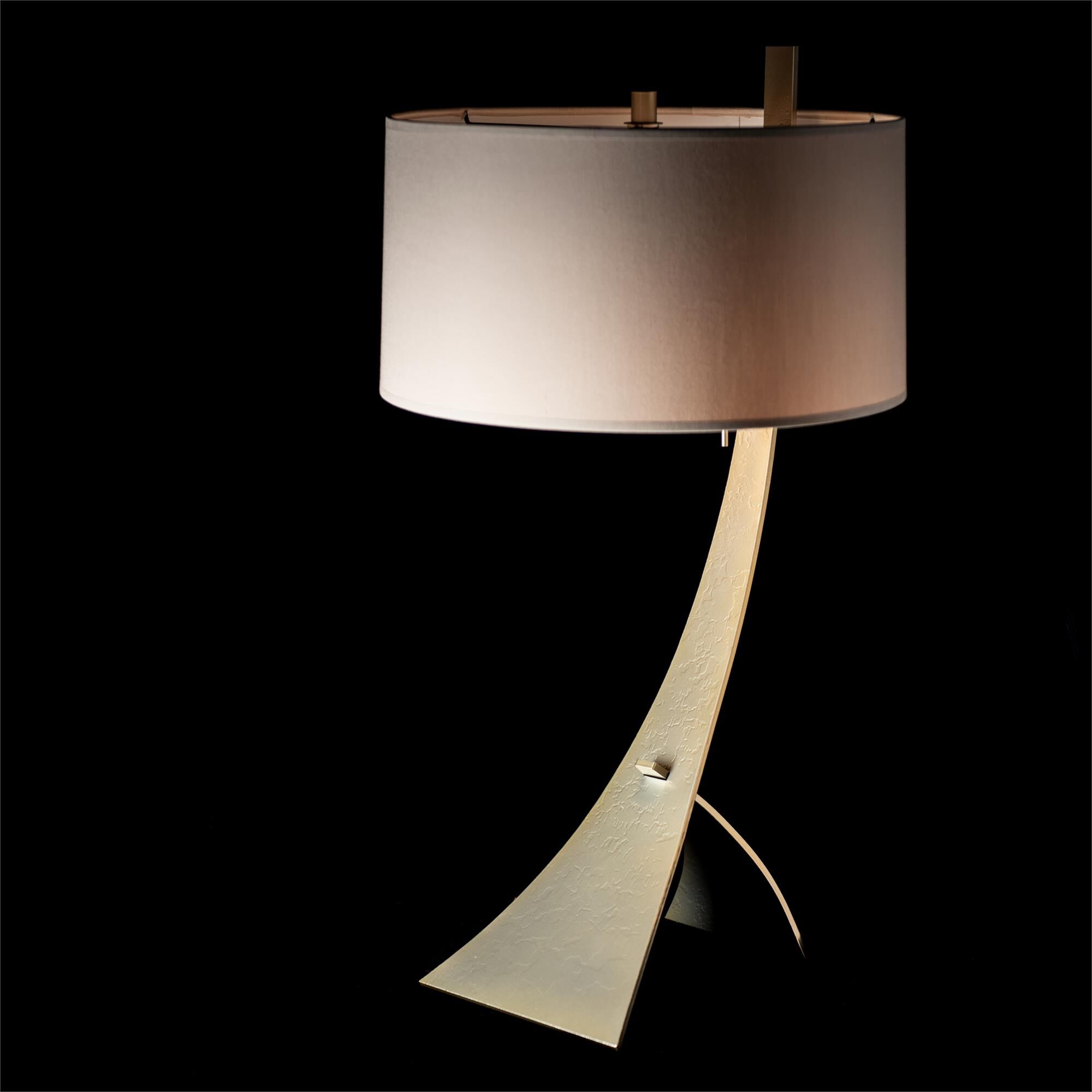 Shown in Modern Brass finish and Flax shade