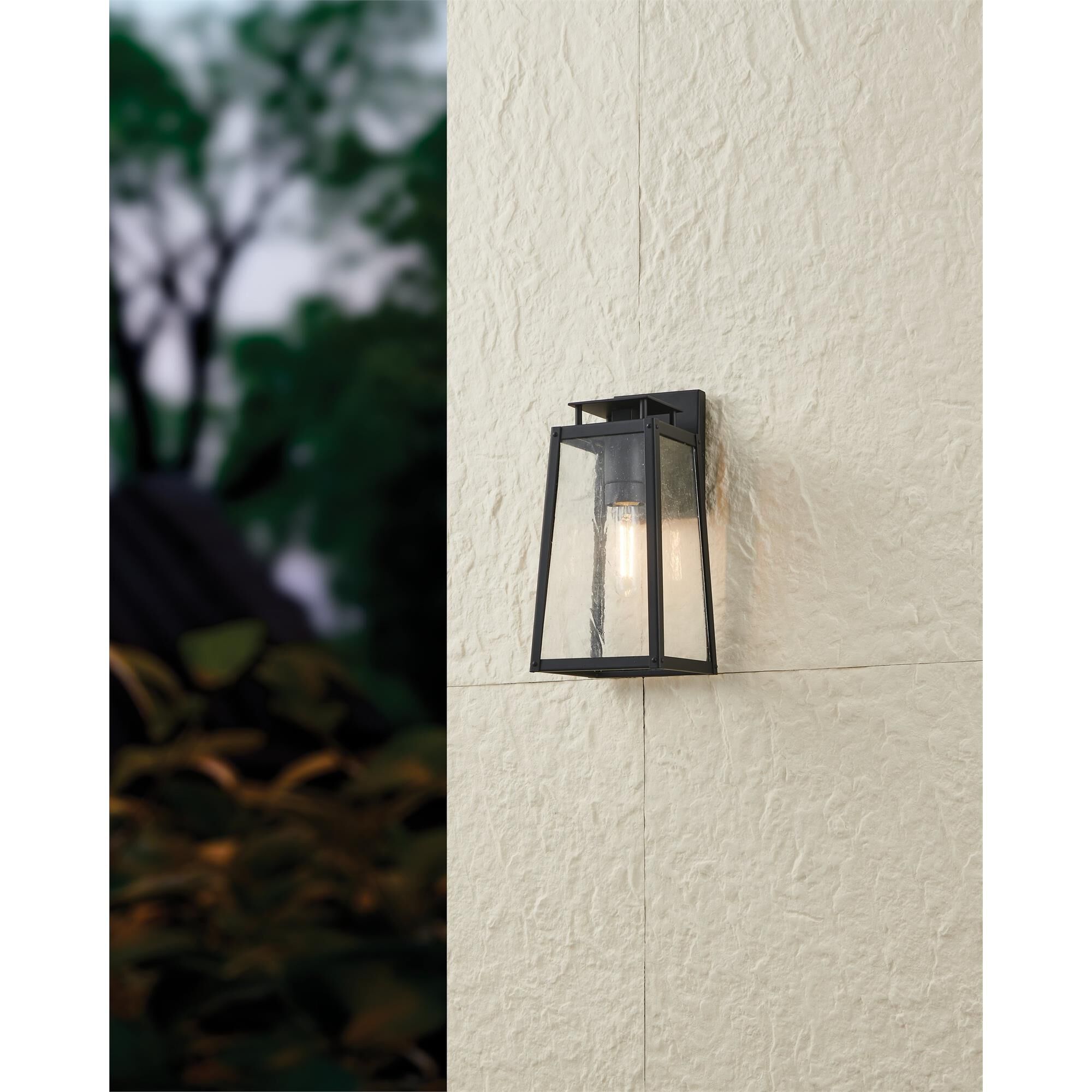 Shown in Matte Black finish and Clear Antique glass
