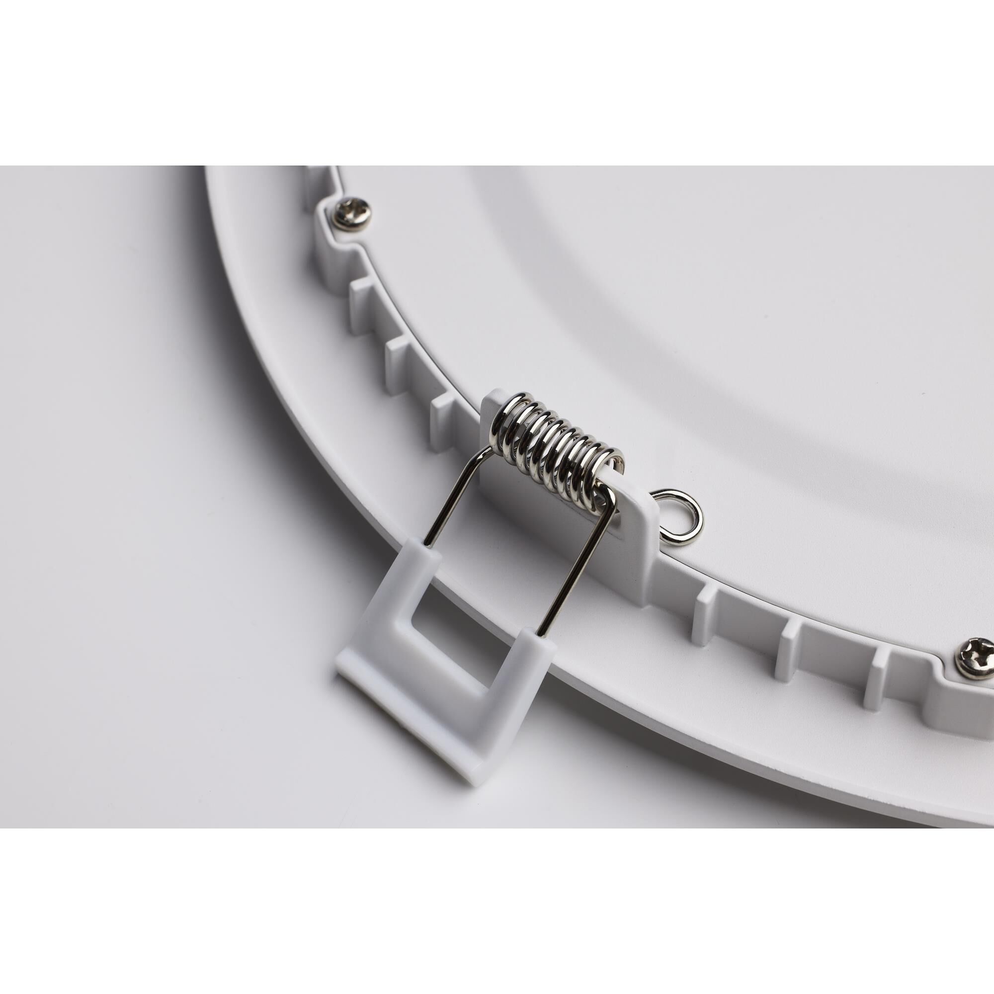 5 Inch Recessed Lighting Trim by Satco