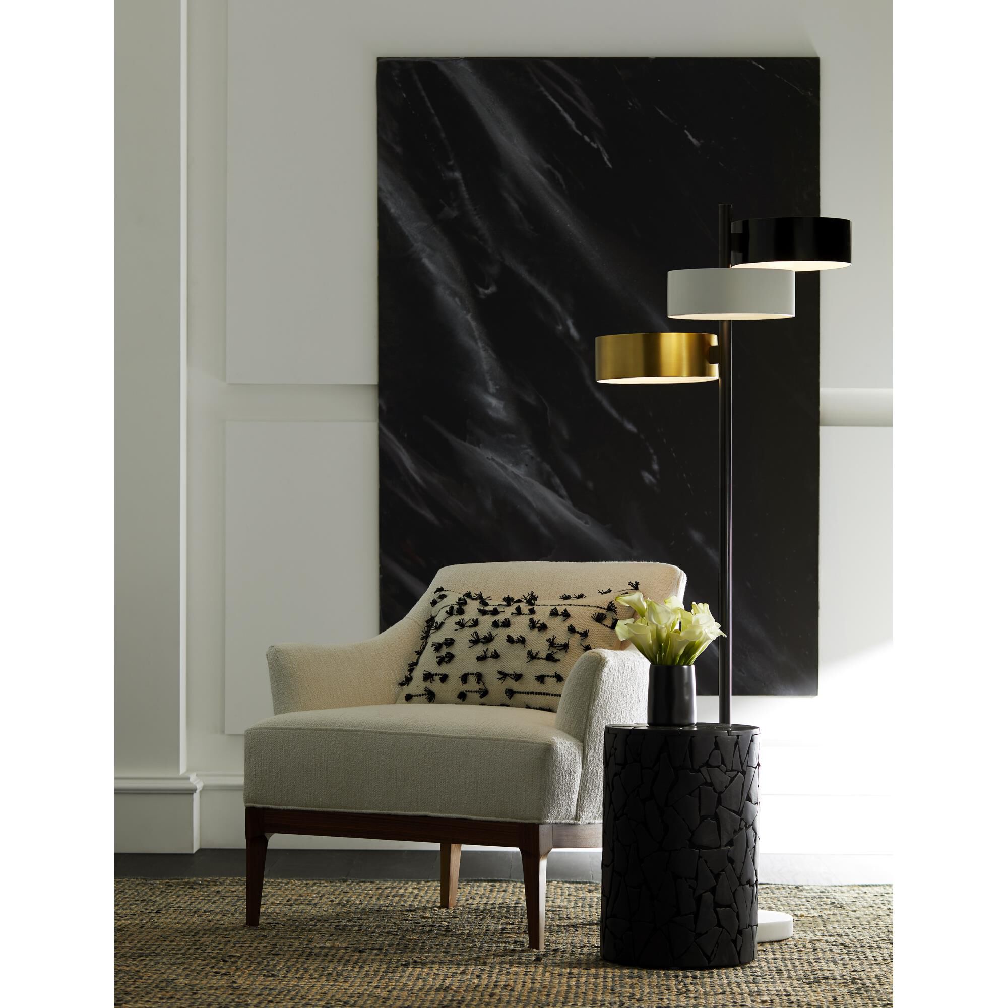 Shown in Bronze finish and Steel shade