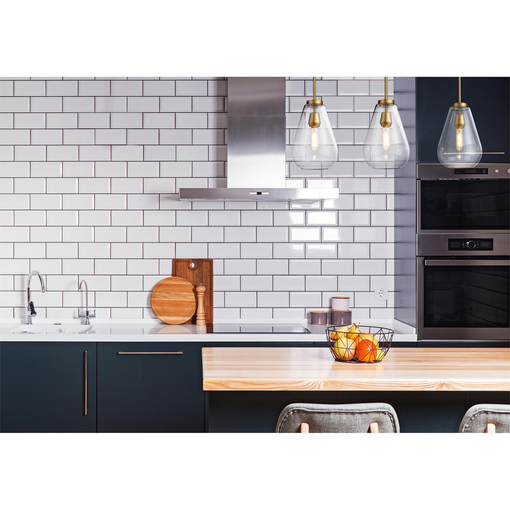 Shown in Olde Brass finish and Glass shade