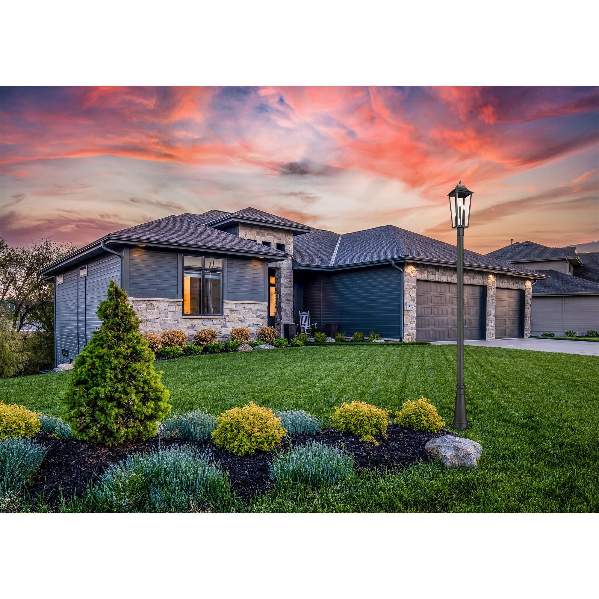 Shown in Black finish and Clear Beveled glass and Clear Beveled shade