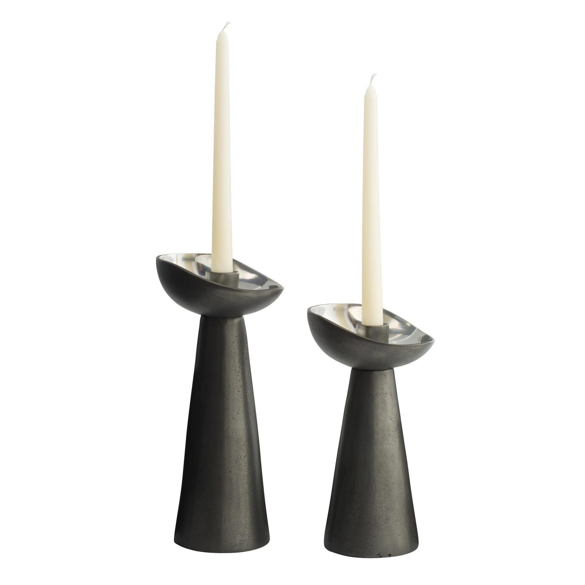 Shown in Blackened and Polished Silver finish