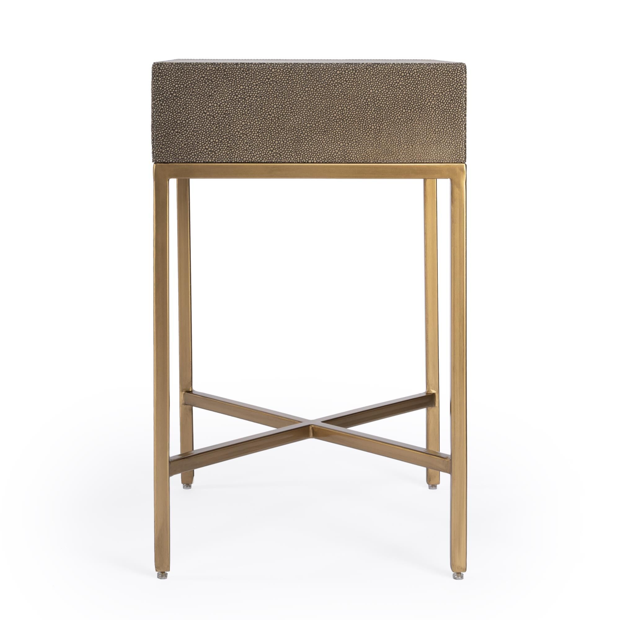 Shown in Cosmopolitan finish