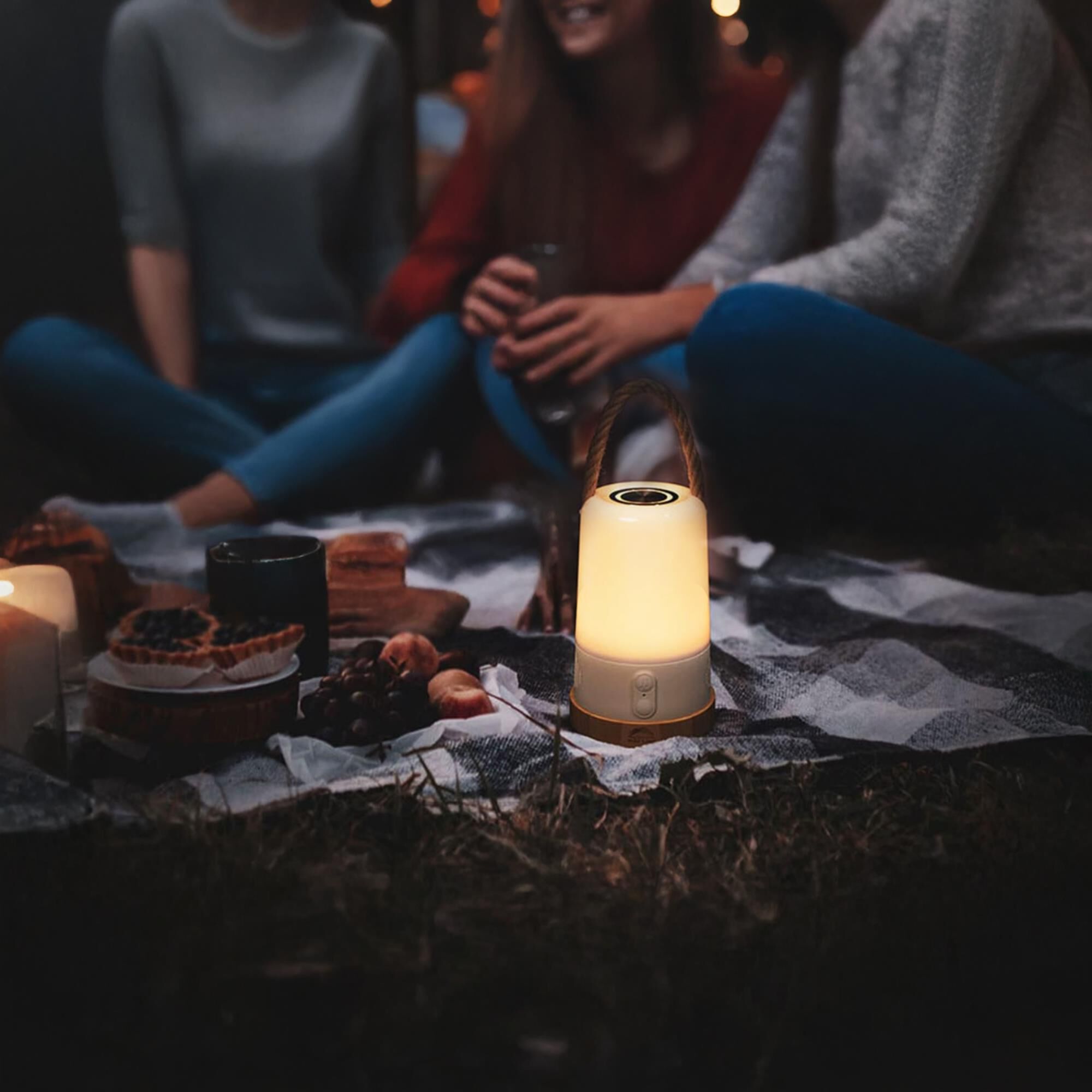 Kibun Groove Plus 7 Inch Outdoor Table Lamp by Bulbrite