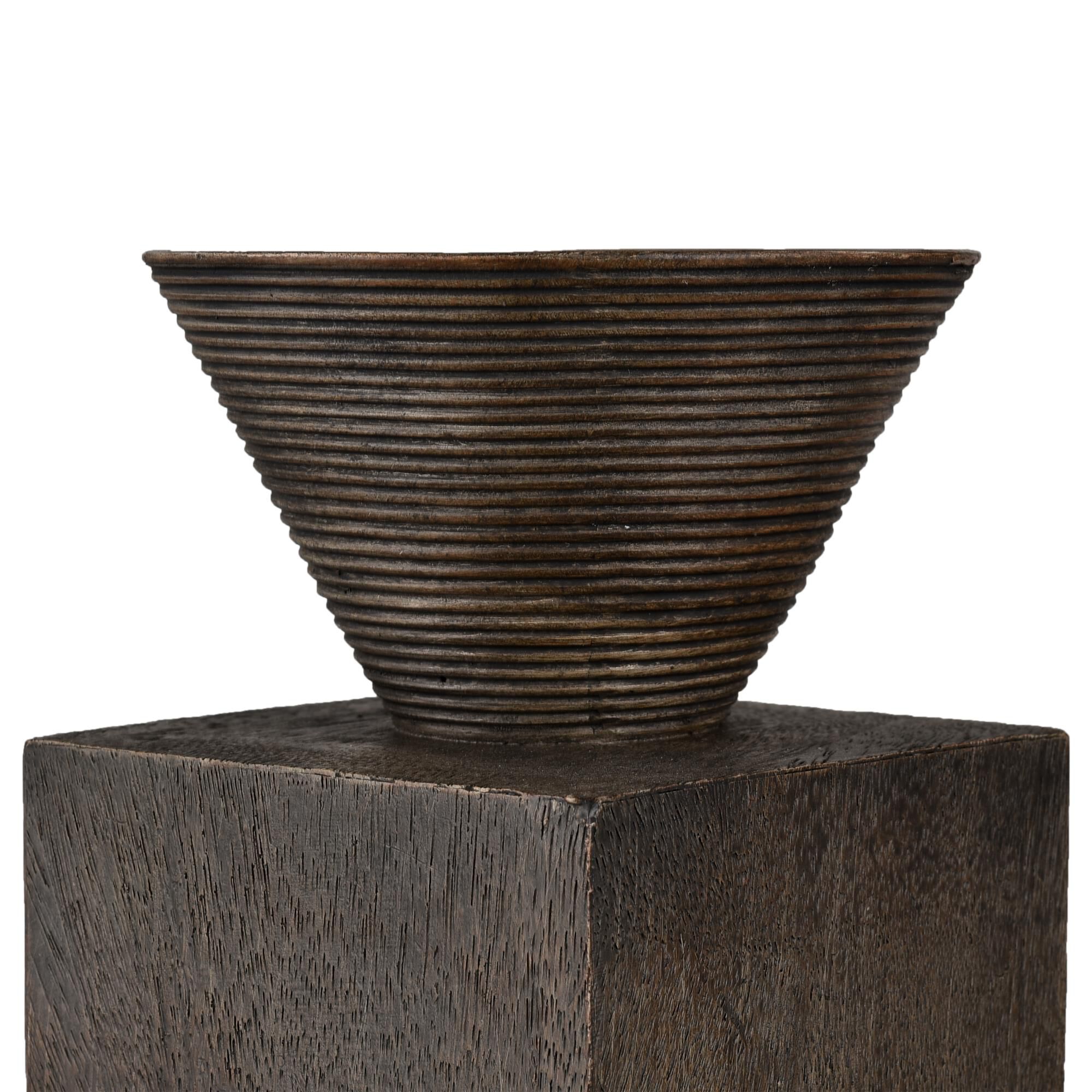 Shown in Brown finish