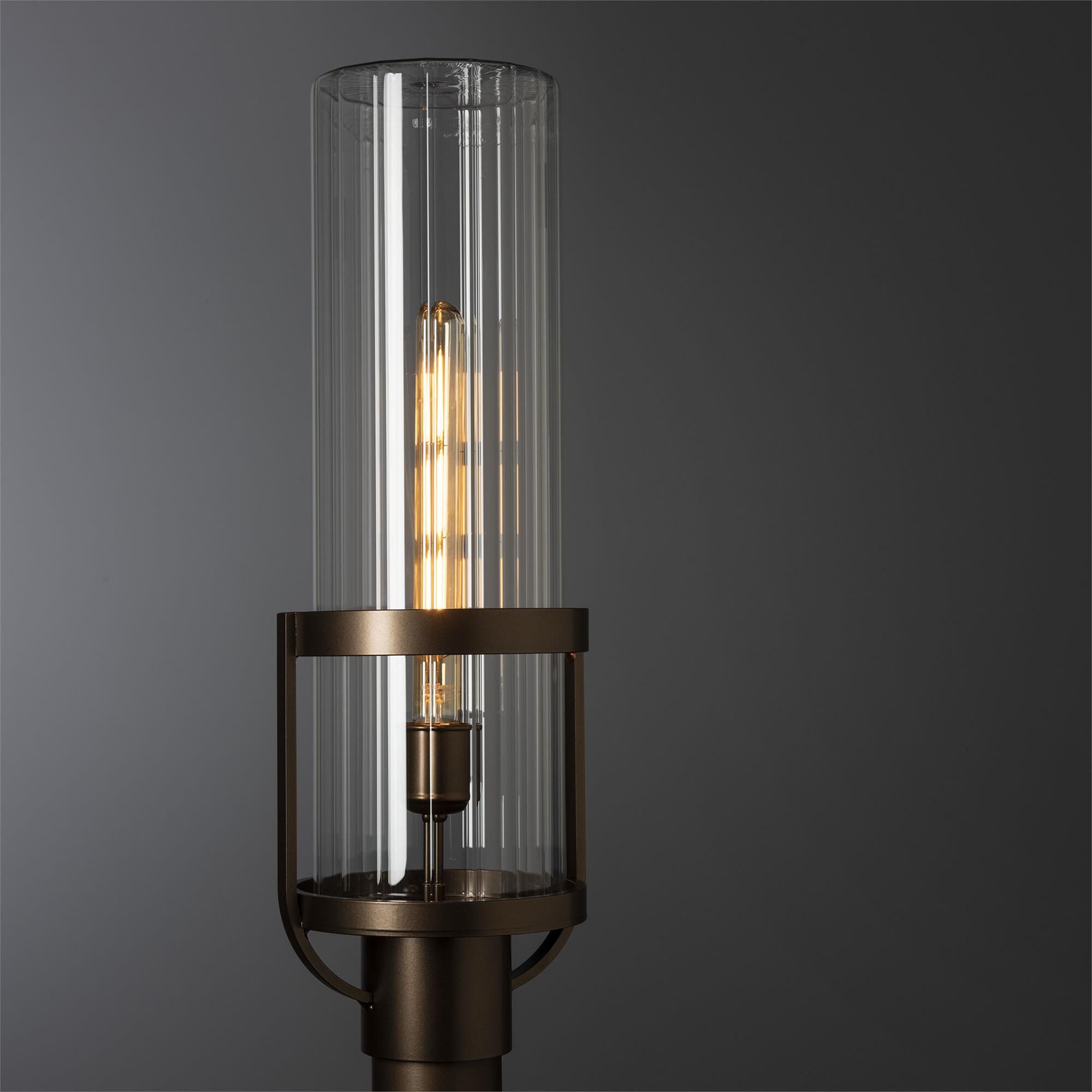 Shown in Coastal Bronze finish and Clear glass and Clear Glass shade