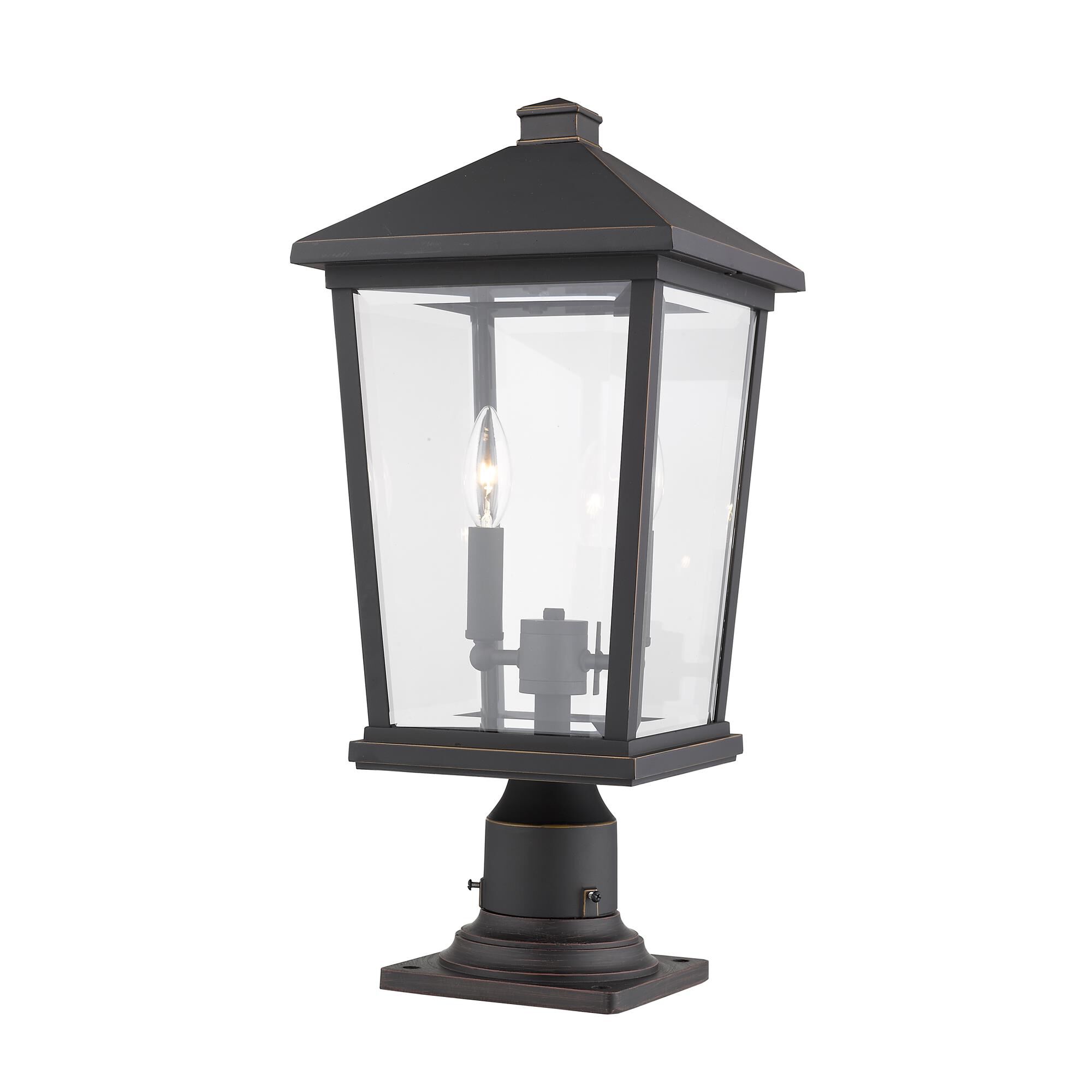 Shown in Oil Rubbed Bronze finish and Glass shade