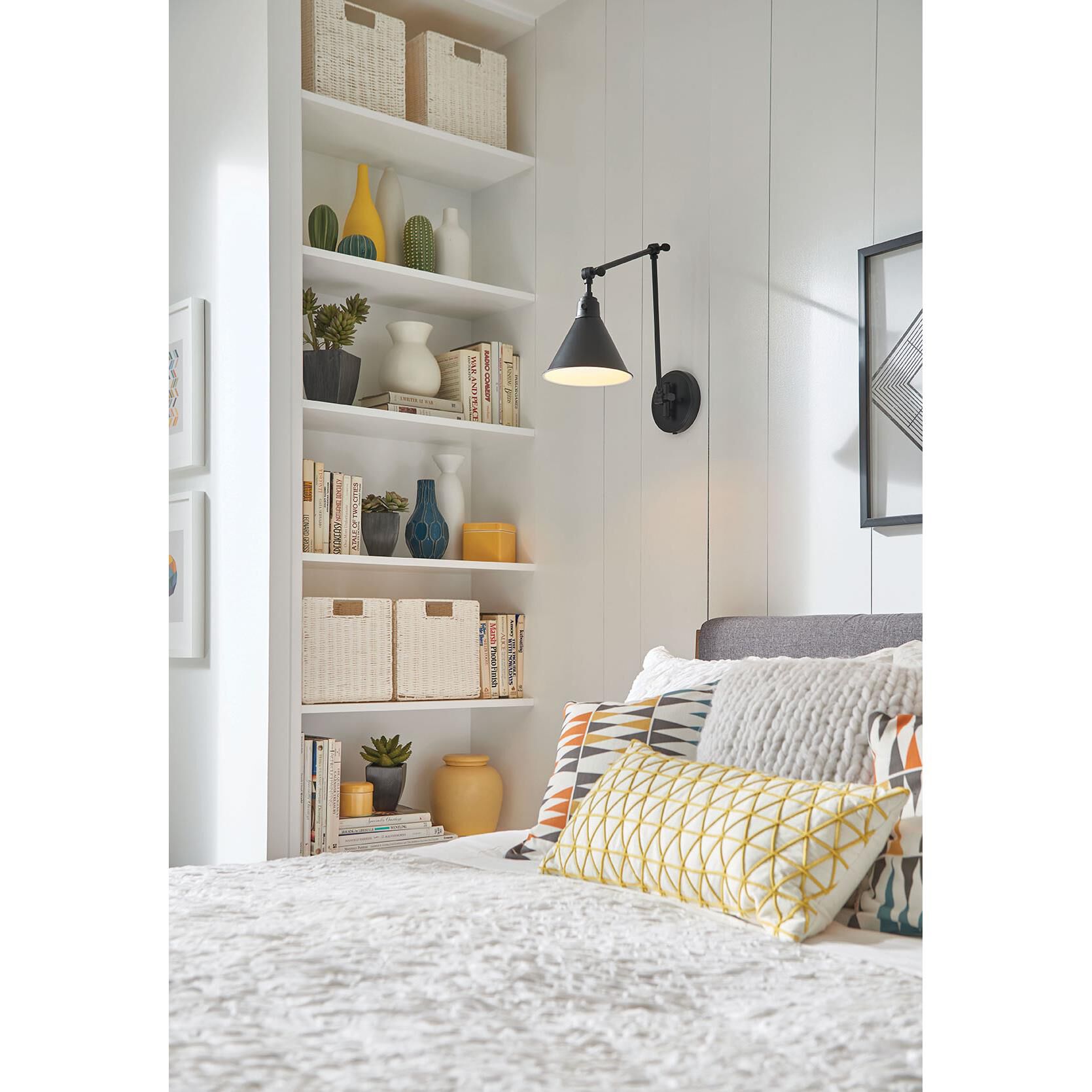 Hinkley Lighting Arti 20 Inch Wall Sconce