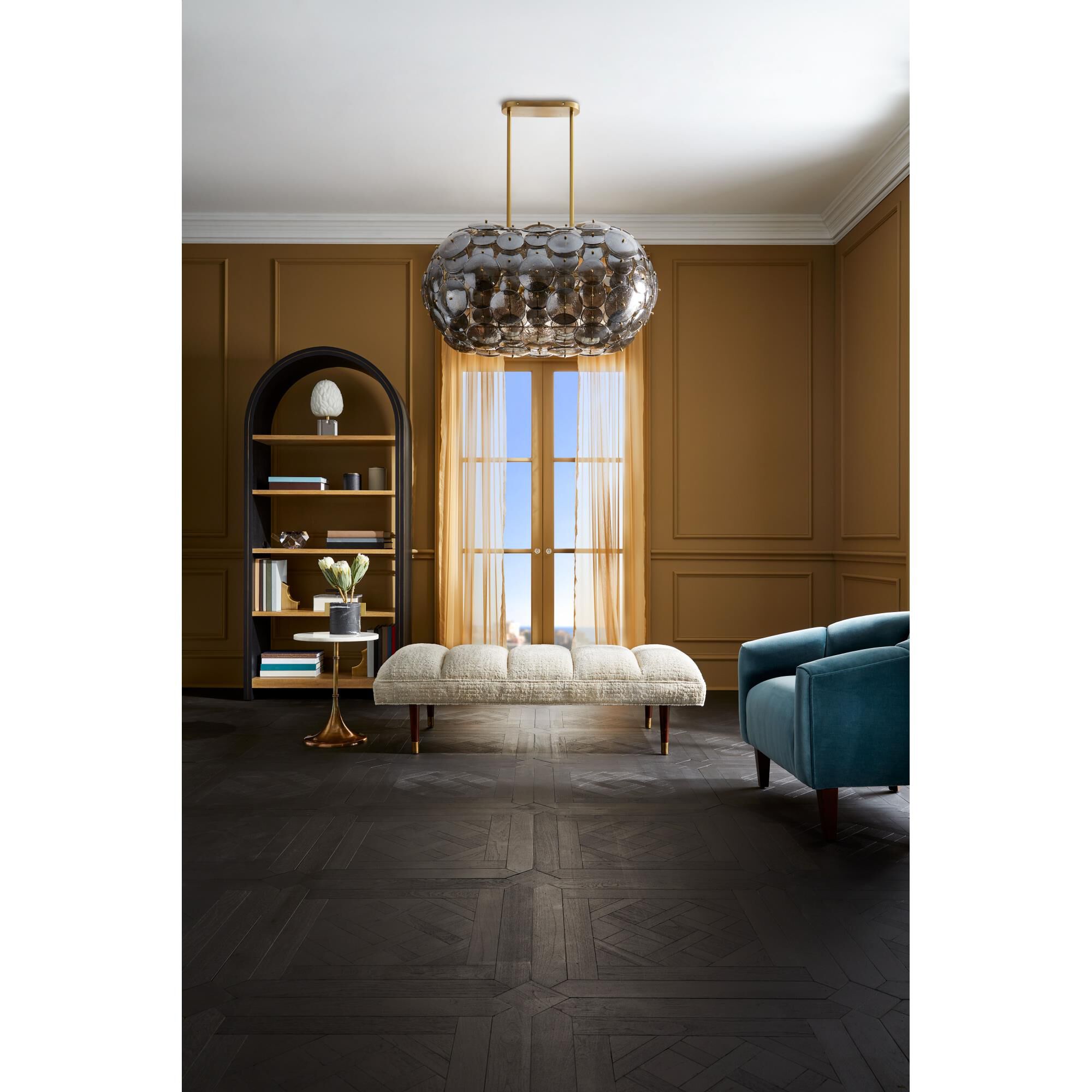 Shown in Smoke Luster finish