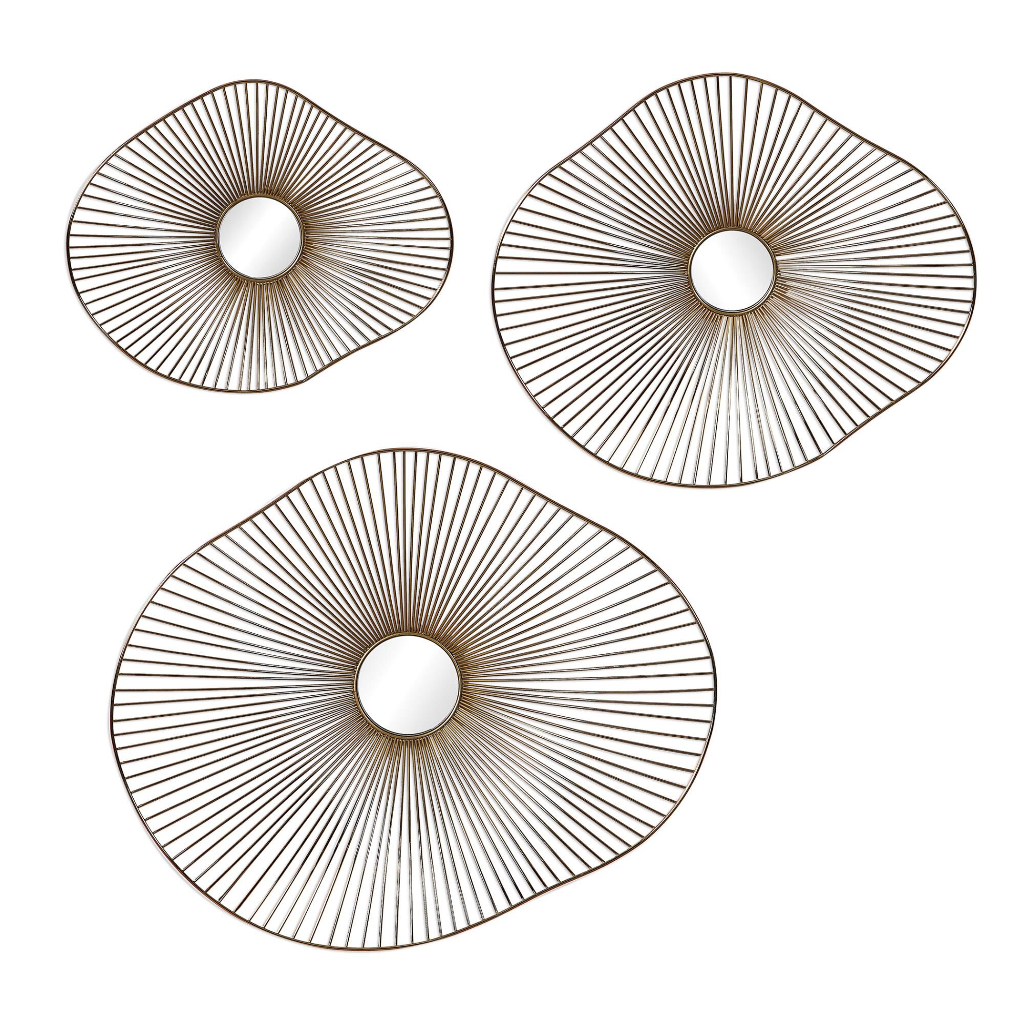 Shown in This Contemporary Set Of 3 Metal Wall Art Features 3-Dimensional Organically Curved Shapes With Radi finish