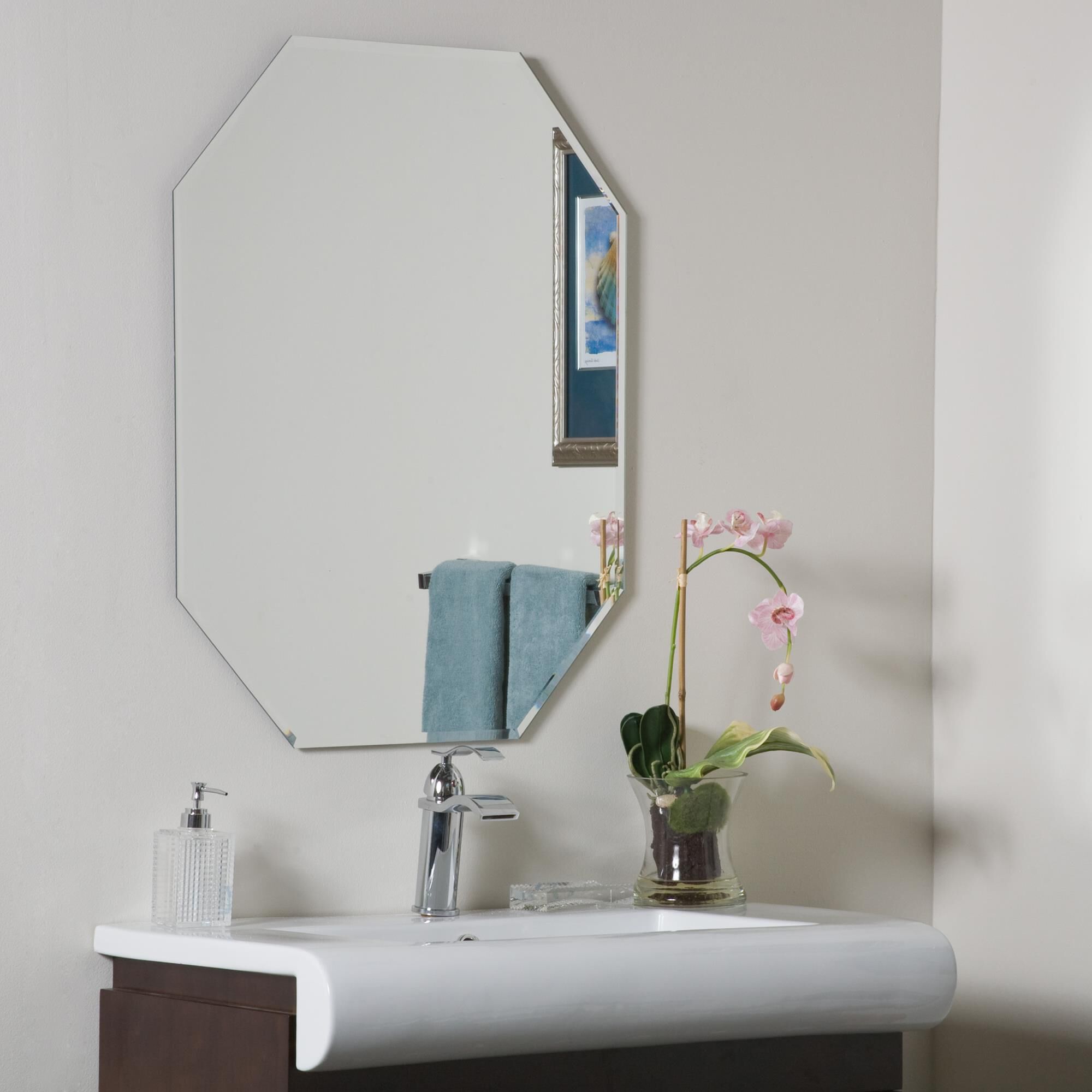 Bathroom Mirrors by Decor Wonderland