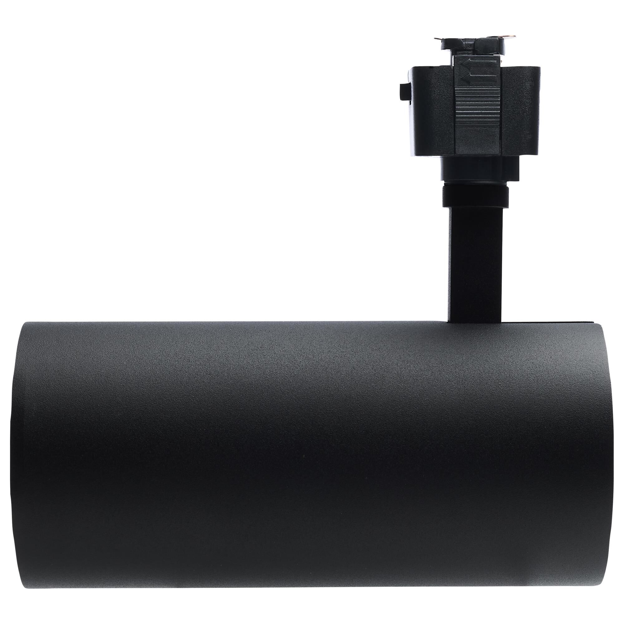 Shown in Matte Black finish and 48 Degree Beam accent