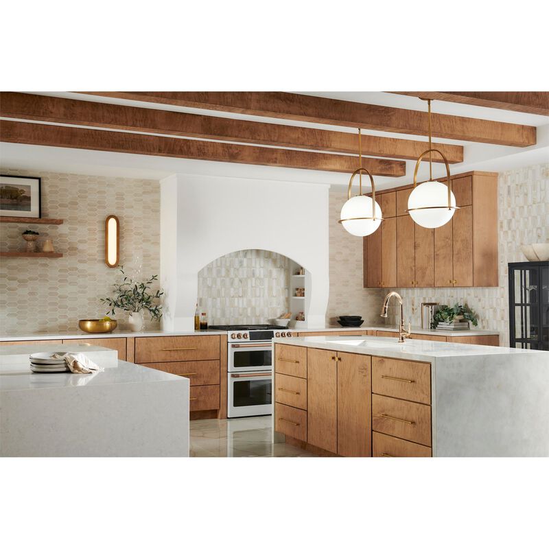 Somerset Medium Pendant Light by Hinkley