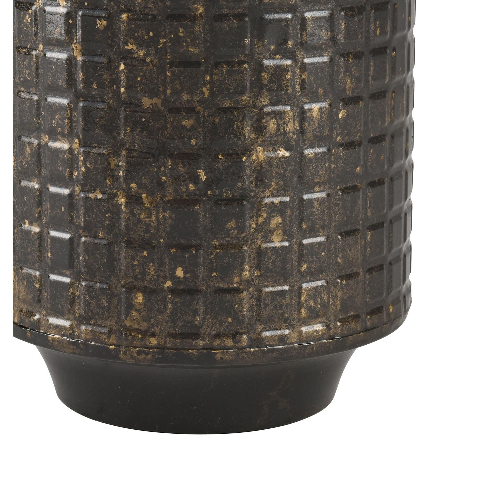 Shown in Black finish