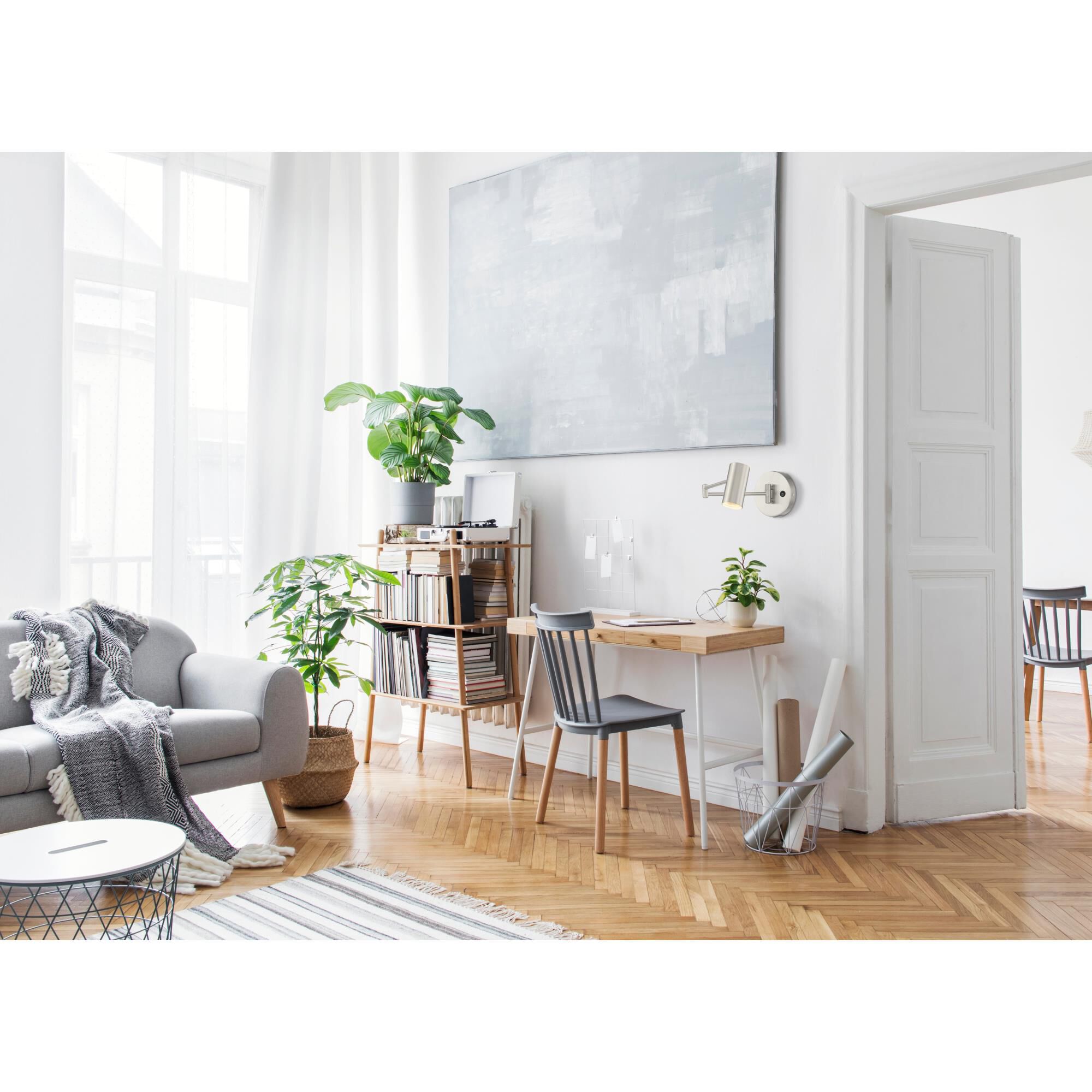 Shown in Brushed Steel finish and Brushed Steel shade