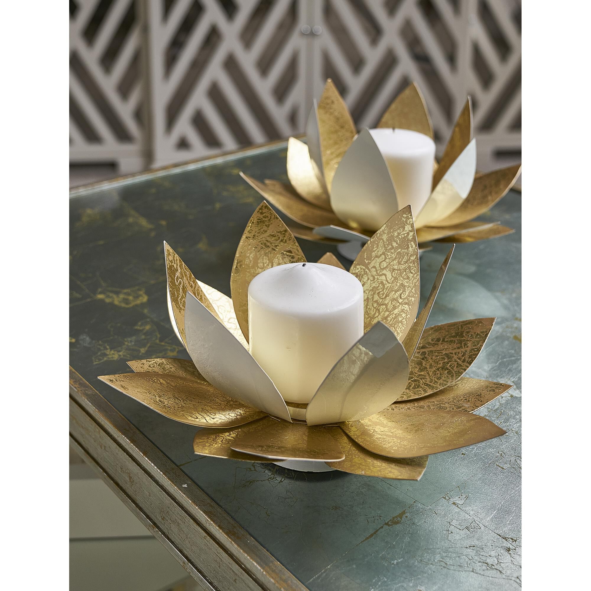 Shown in White Lacquer/Gold Leaf finish