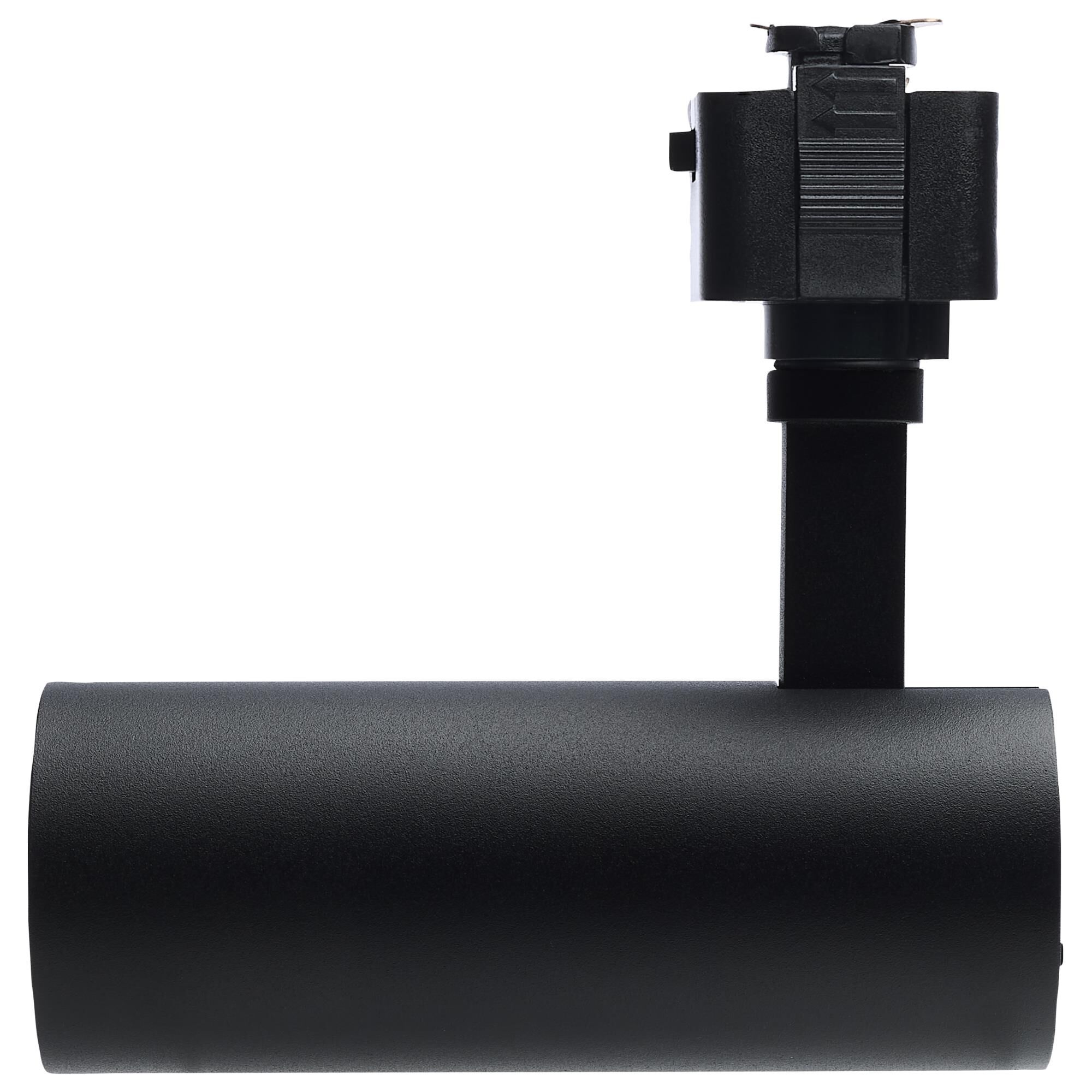 Shown in Matte Black finish and 36 Degree Beam accent