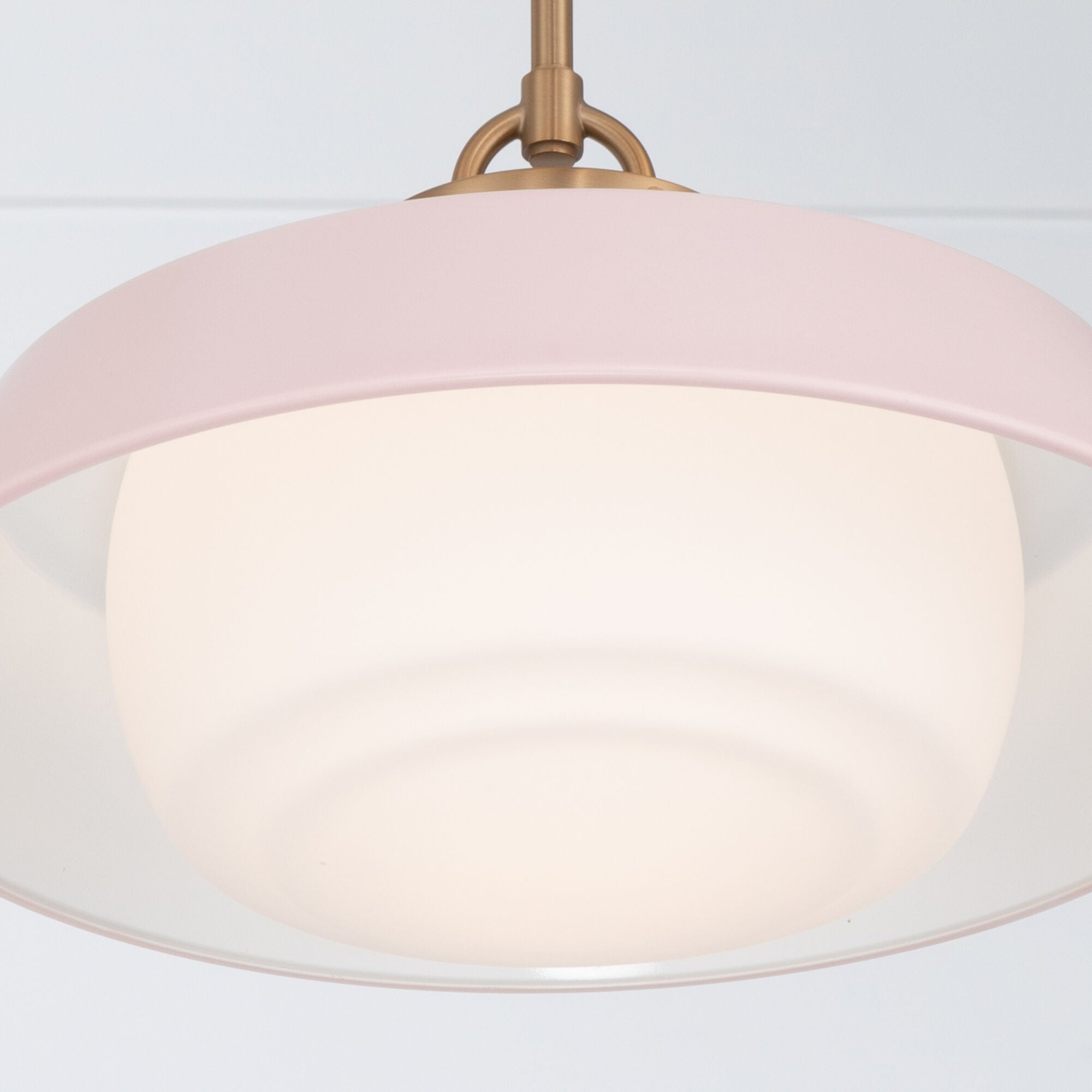 Shown in Vibrant Gold finish and Steel glass and Steel shade