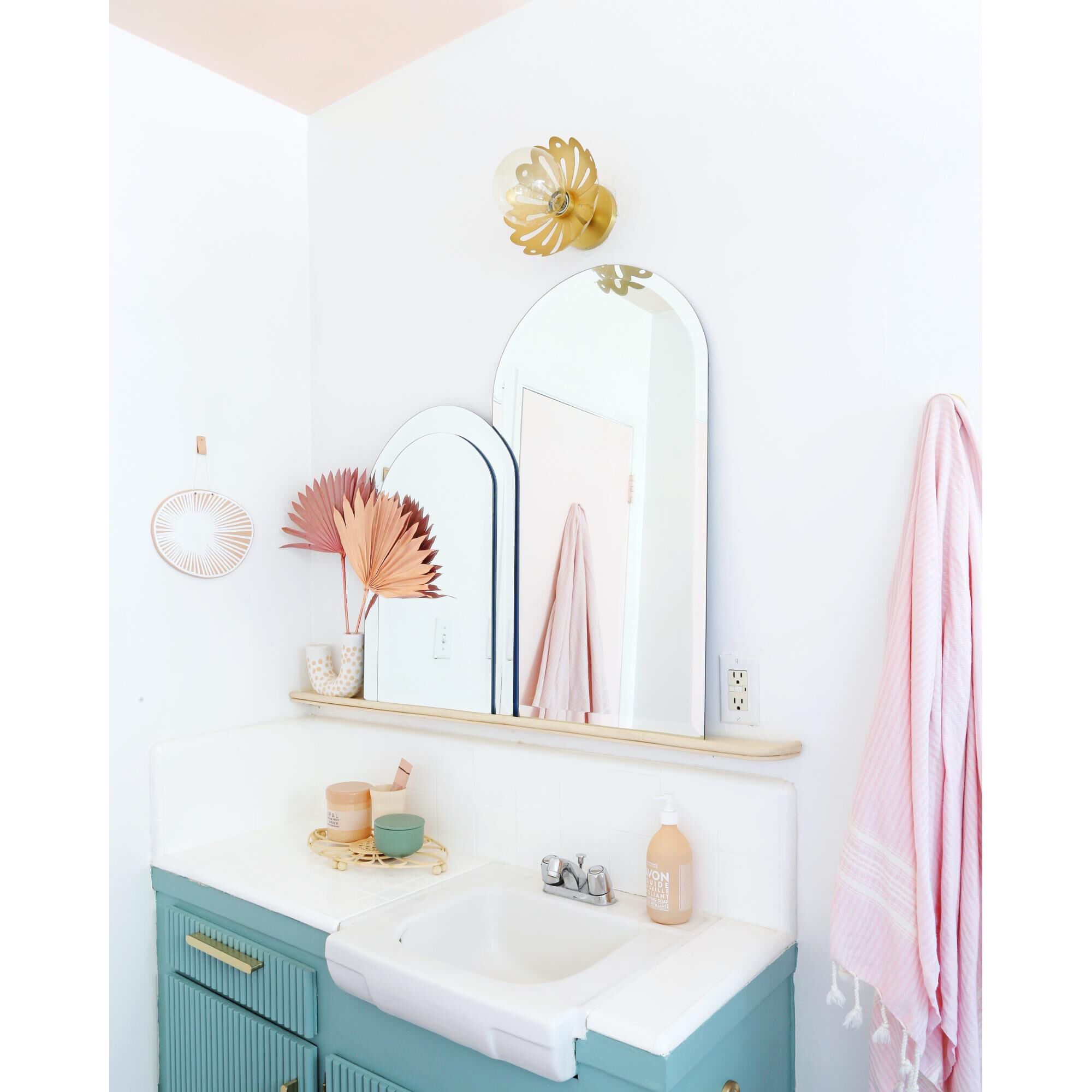 Alyssa 8 Inch Wall Sconce by Mitzi