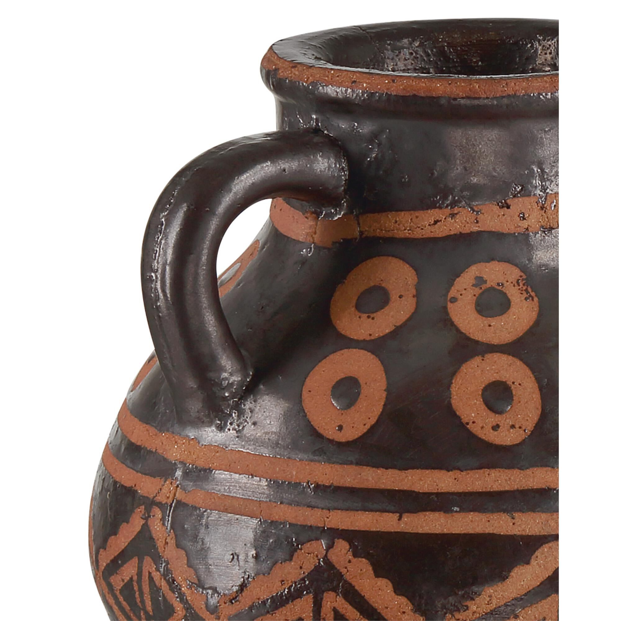 Nought Vase-Urn,