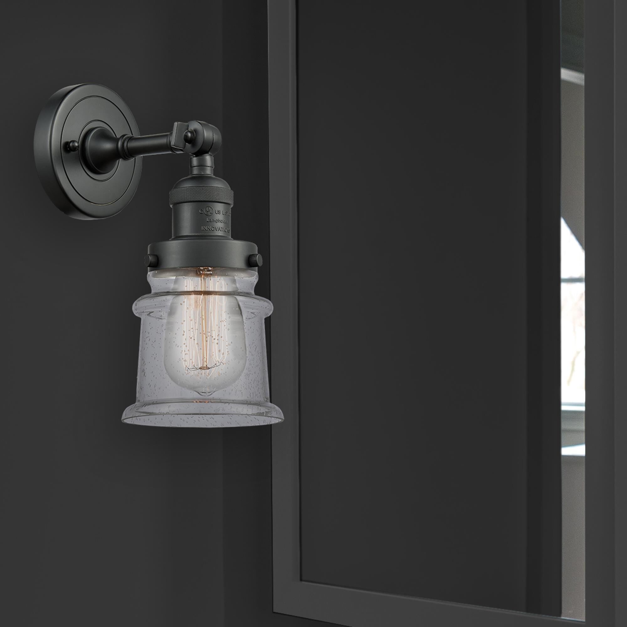 Shown in Matte Black finish and Seedy glass