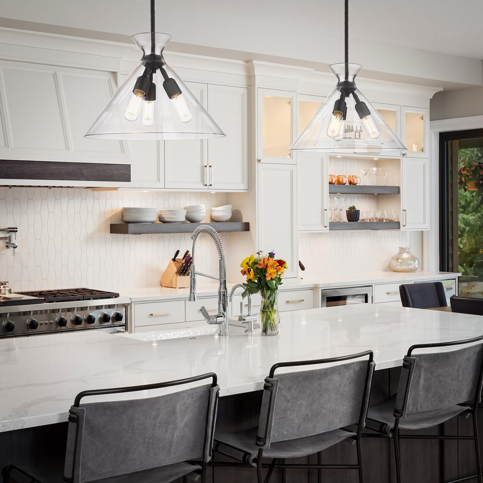 Shown in Brushed Champagne Bronze finish and Brushed Champagne Bronze shade