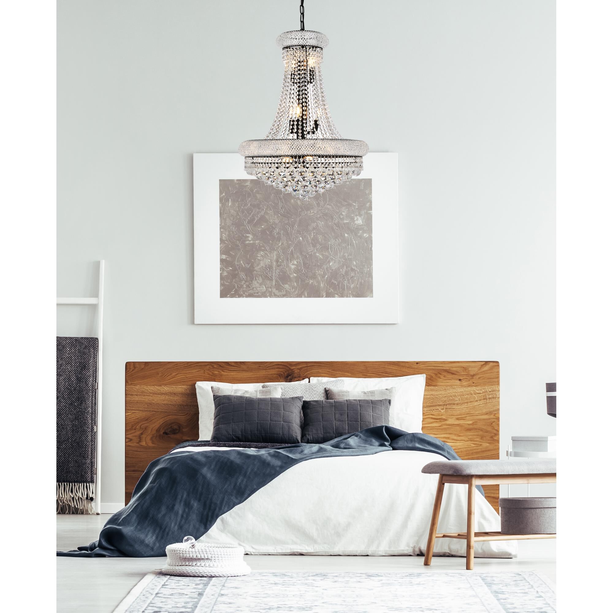 Shown in Black finish and Clear Royal Cut crystal