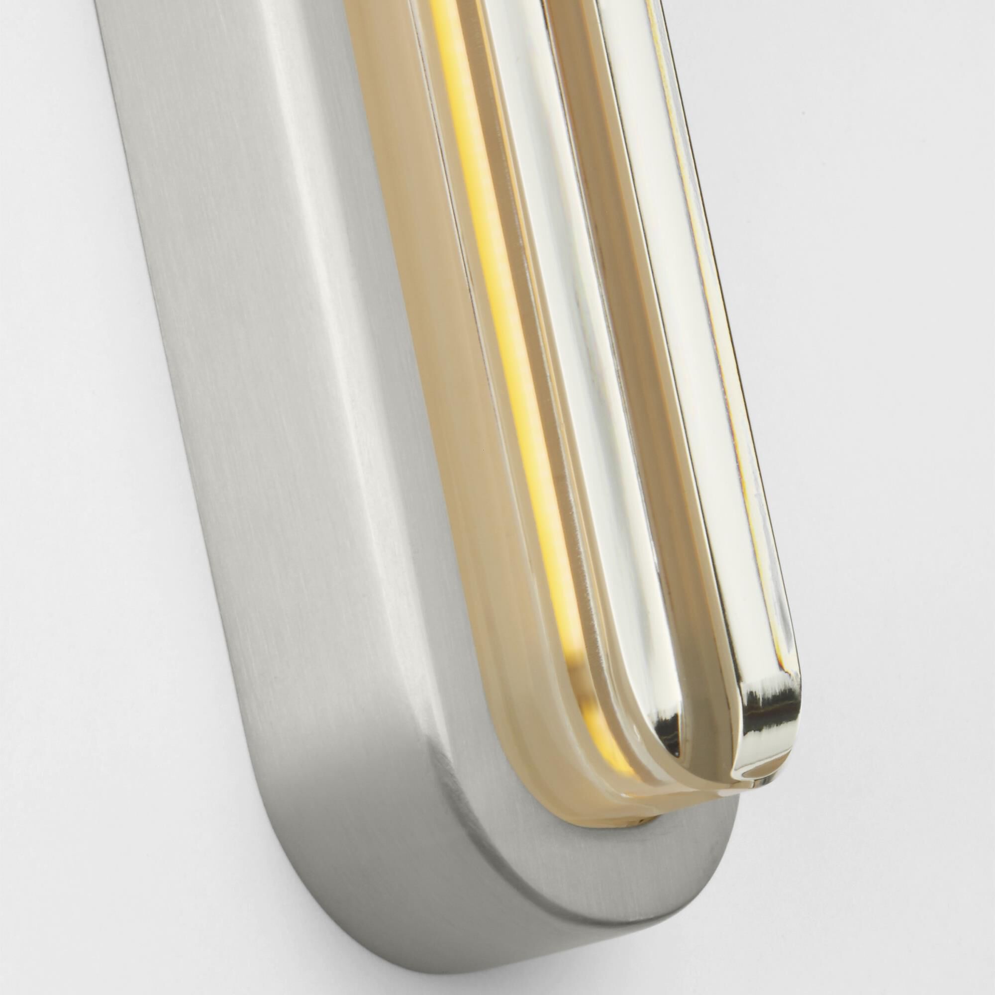 Shown in Satin Nickel finish and Clear Crystal glass