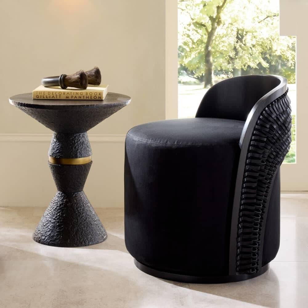 Shown in Blackened Bronze finish