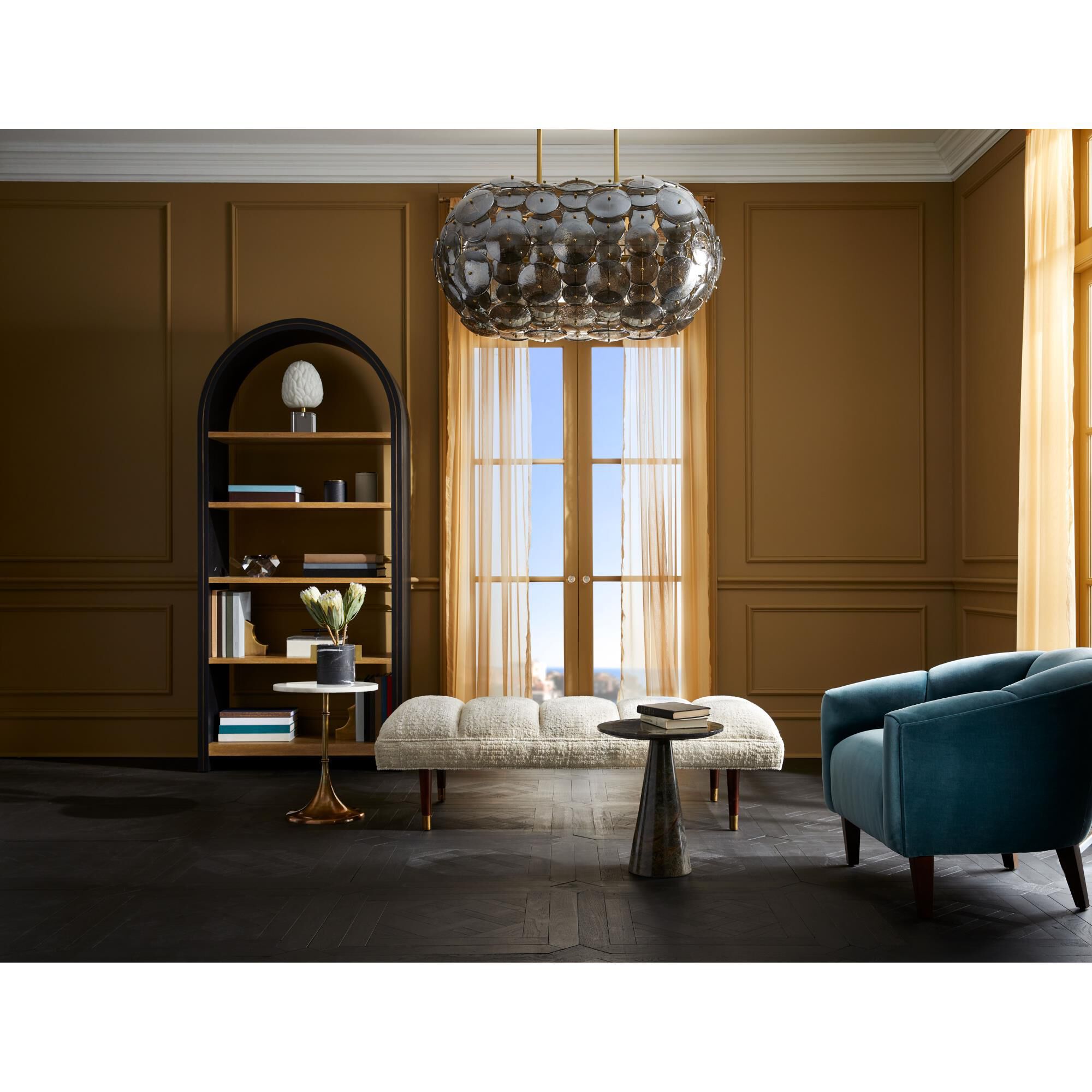 Shown in Smoke Luster finish