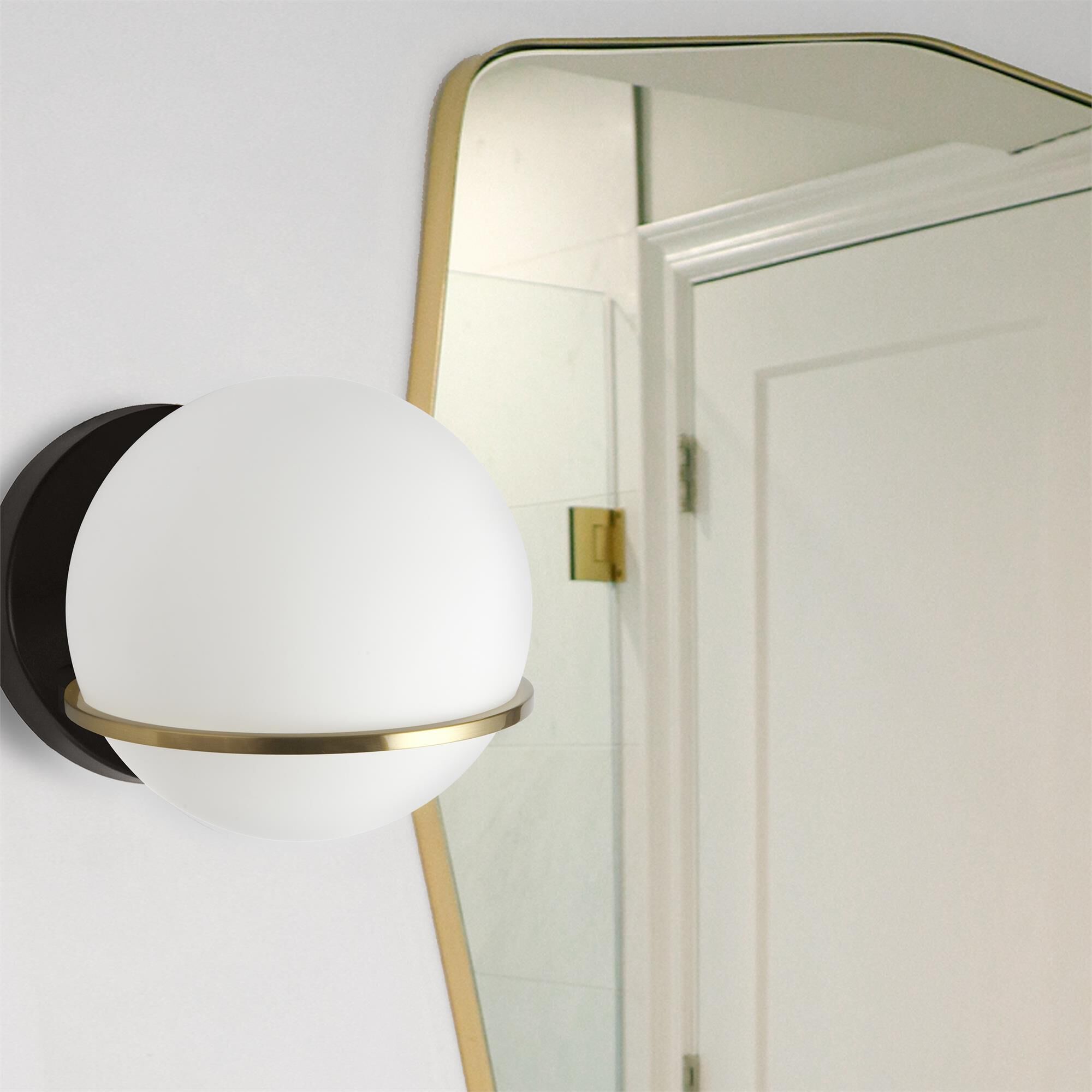 Sofia Wall Sconce by Dainolite