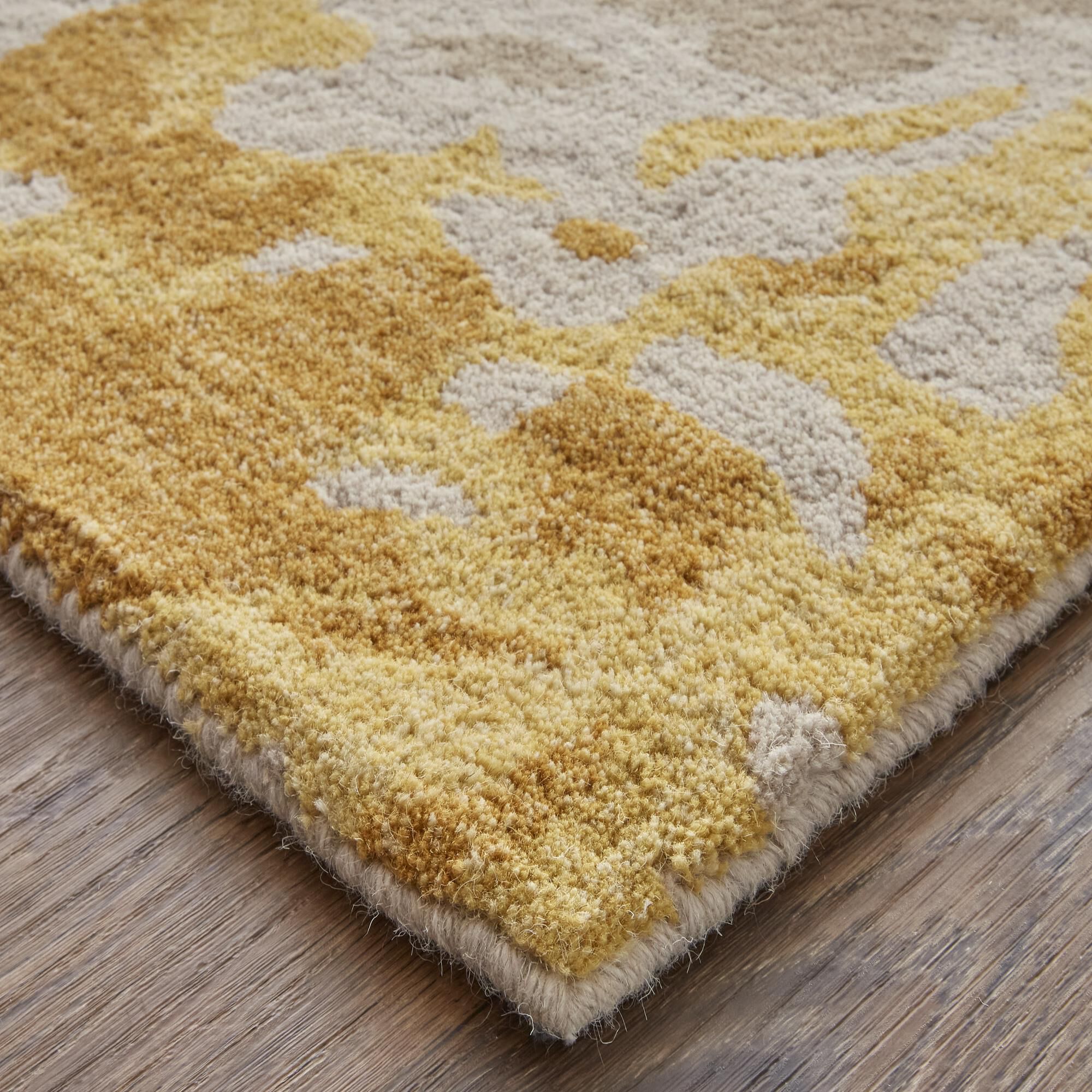Everley Area Rug,