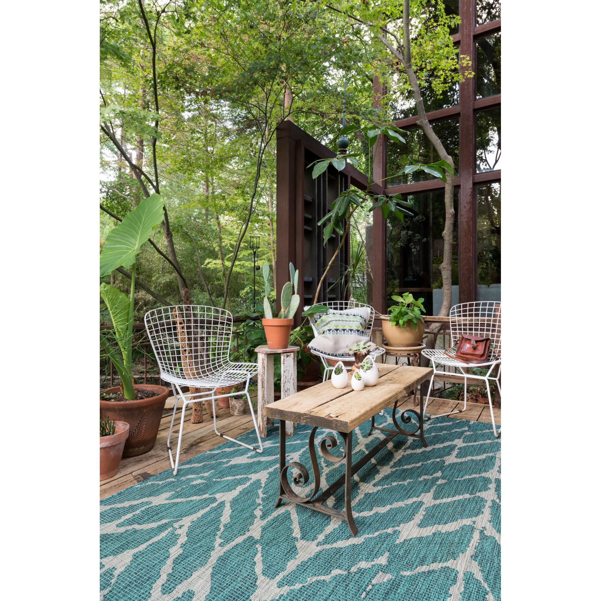 Isle Indoor-Outdoor Rug by Loloi Rugs