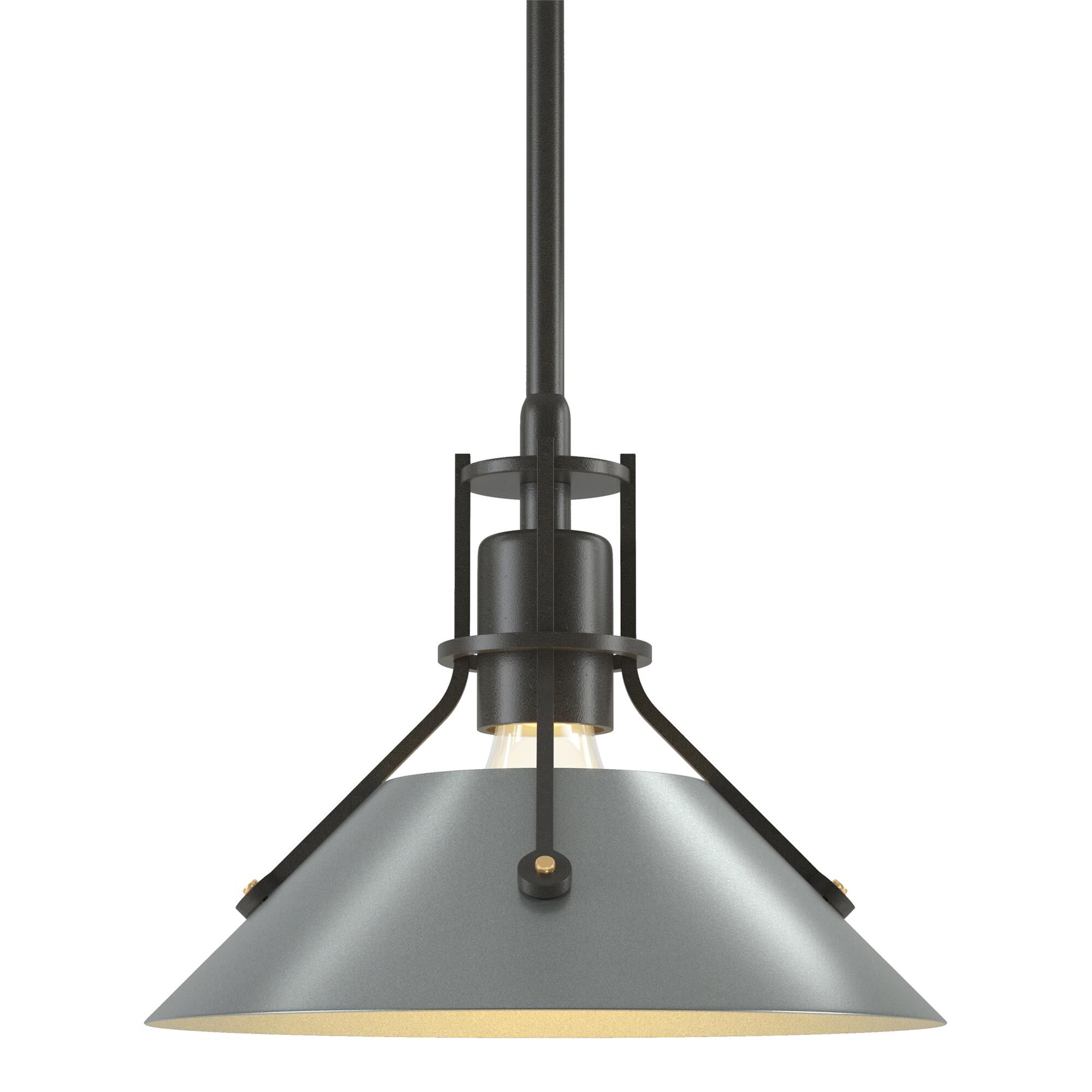 Shown in Dark Smoke finish and Vintage Platinum (82) accent