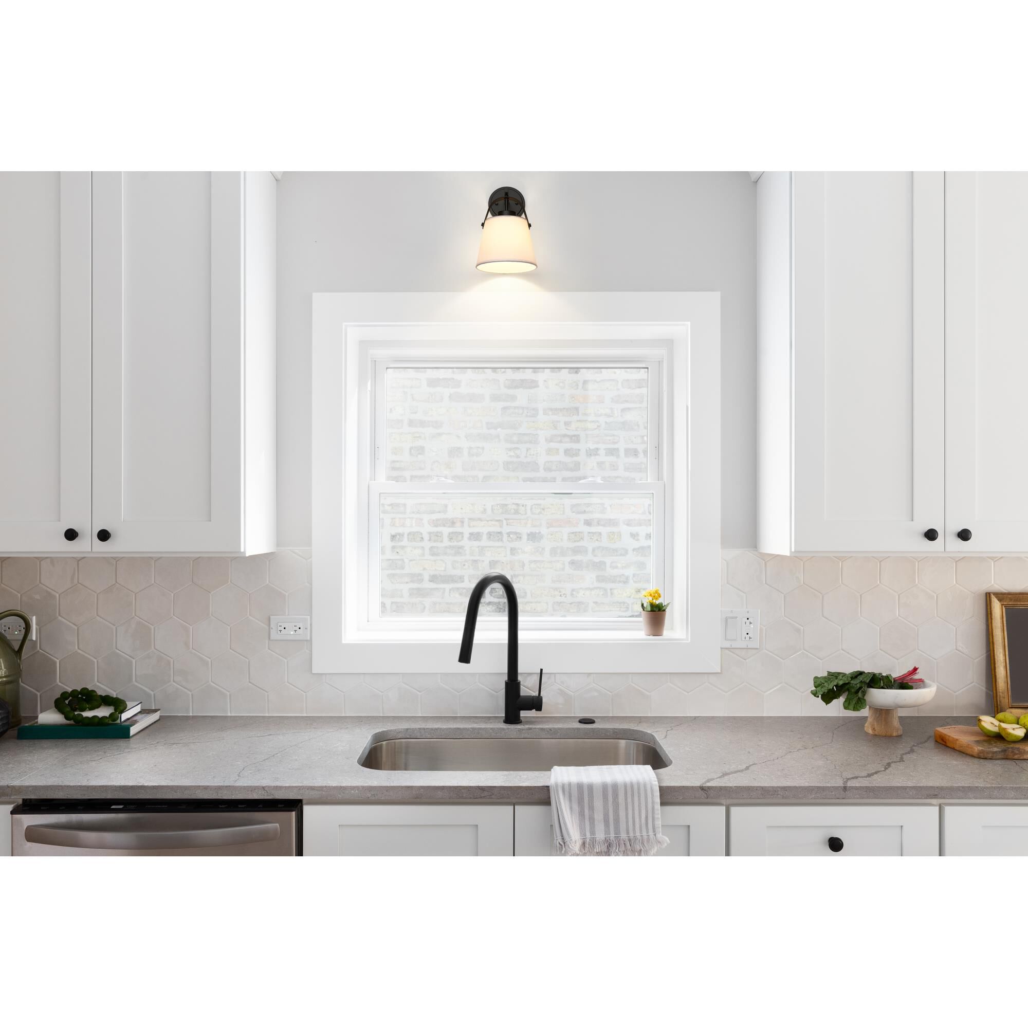 Shown in Matte Black finish and Ivory glass